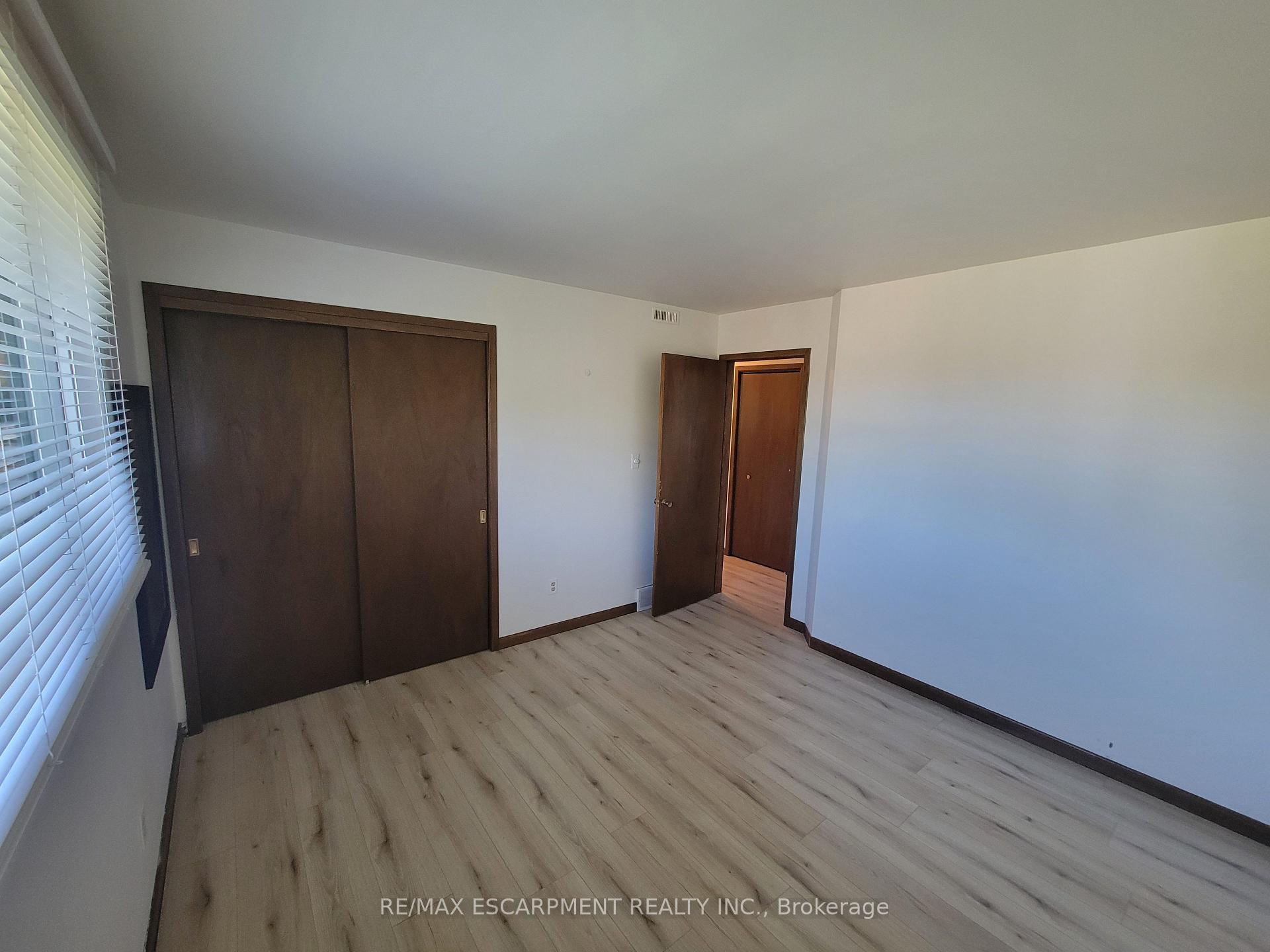 Photo 12 of Unit Main, 9 Charleen Circle, St. Catharines, Carlton/Bunting — HOMEH