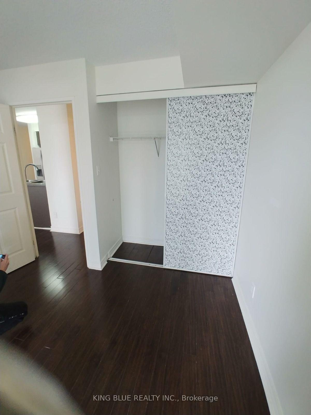 Photo 7 of Unit 2001, 28 Empress Avenue, North York, Willowdale East — HOMEH