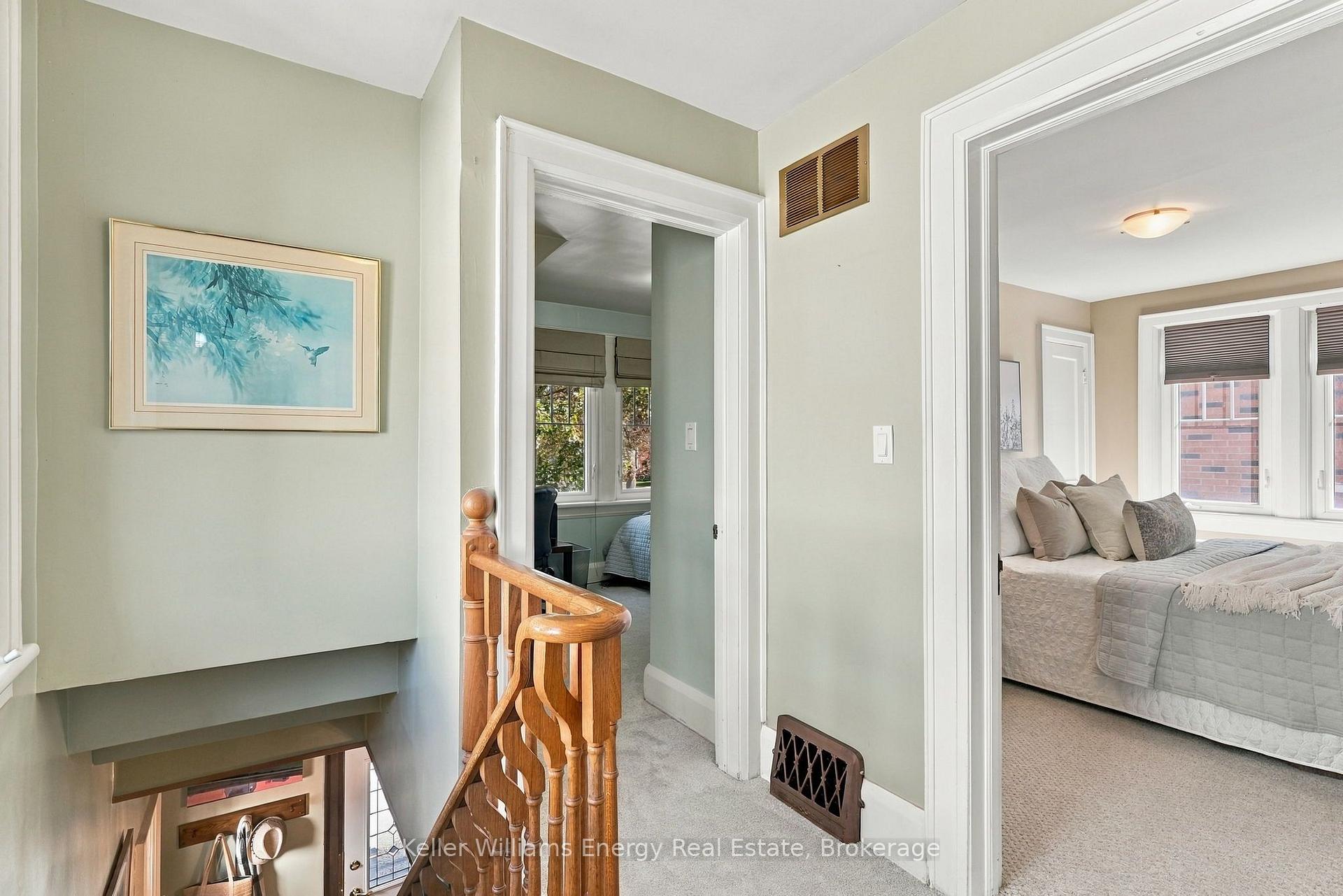 Photo 18 of 256 Grooms Avenue, Oshawa, O'Neill — HOMEH