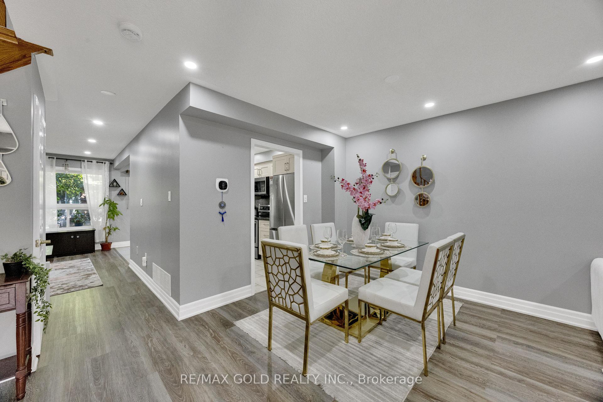 Photo 8 of Unit 75, 2555 Thomas Street, Mississauga, Central Erin Mills — HOMEH