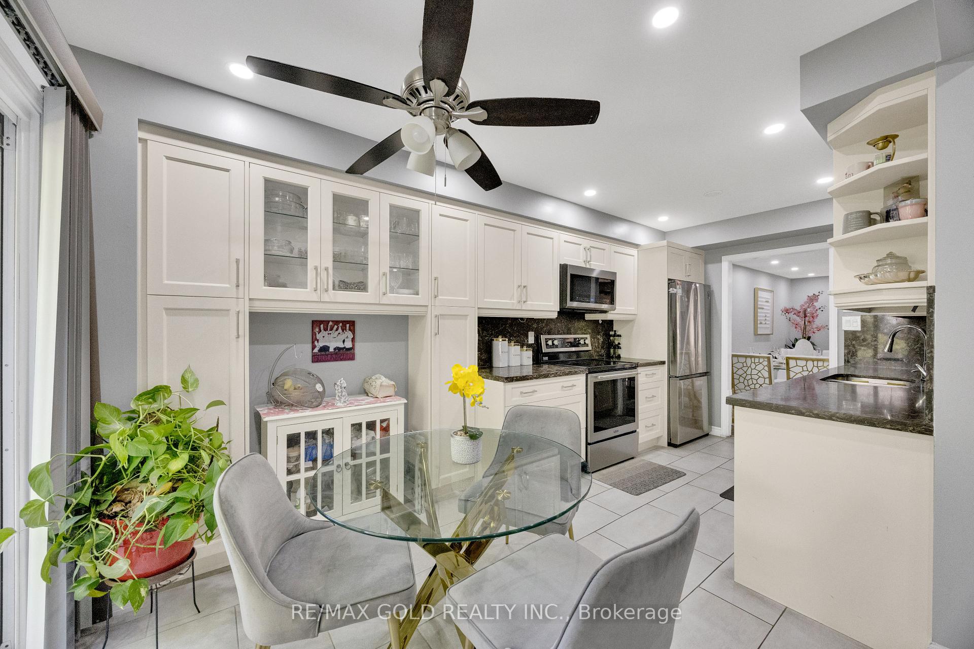 Photo 14 of Unit 75, 2555 Thomas Street, Mississauga, Central Erin Mills — HOMEH
