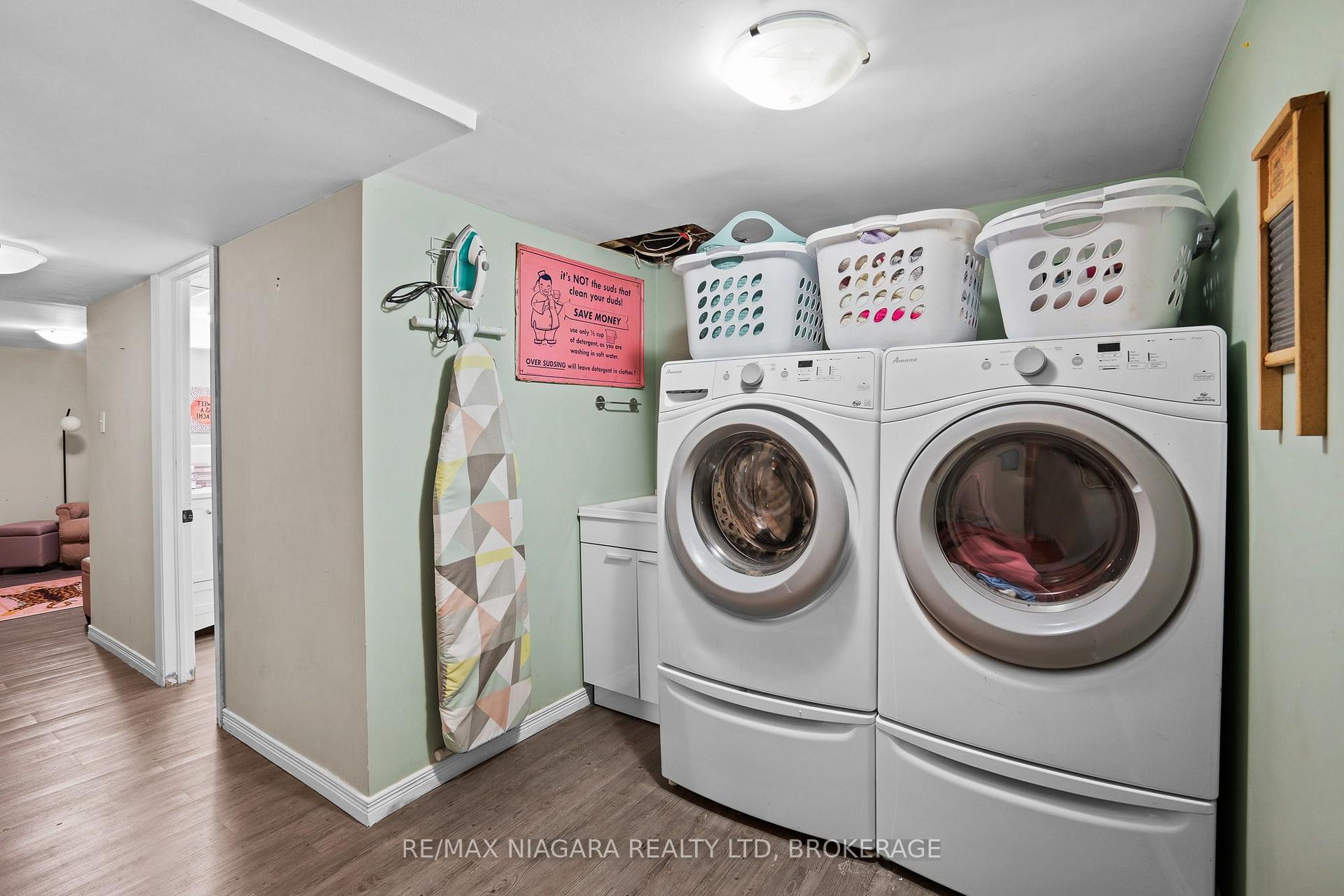 Photo 13 of 128 Adelaide Street, Port Colborne, Sugarloaf — HOMEH