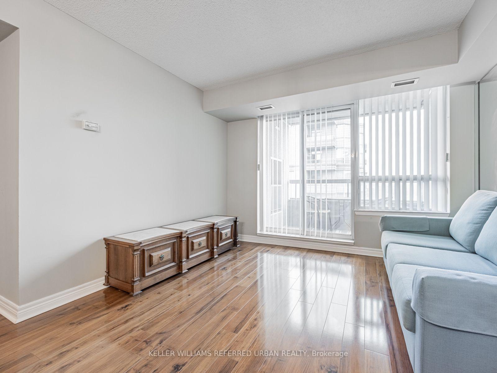 Photo 9 of Unit PH205, 2 Covington Road, Toronto, Englemount-Lawrence — HOMEH