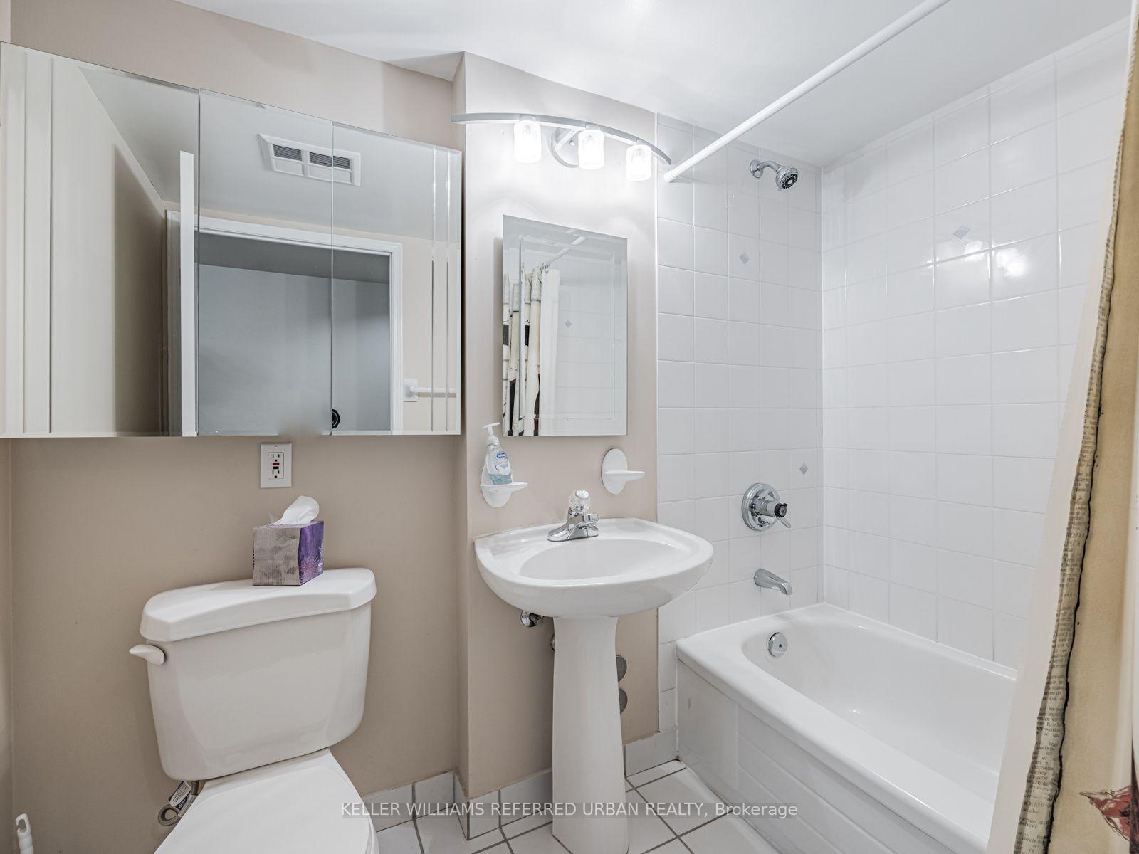 Photo 13 of Unit PH205, 2 Covington Road, Toronto, Englemount-Lawrence — HOMEH