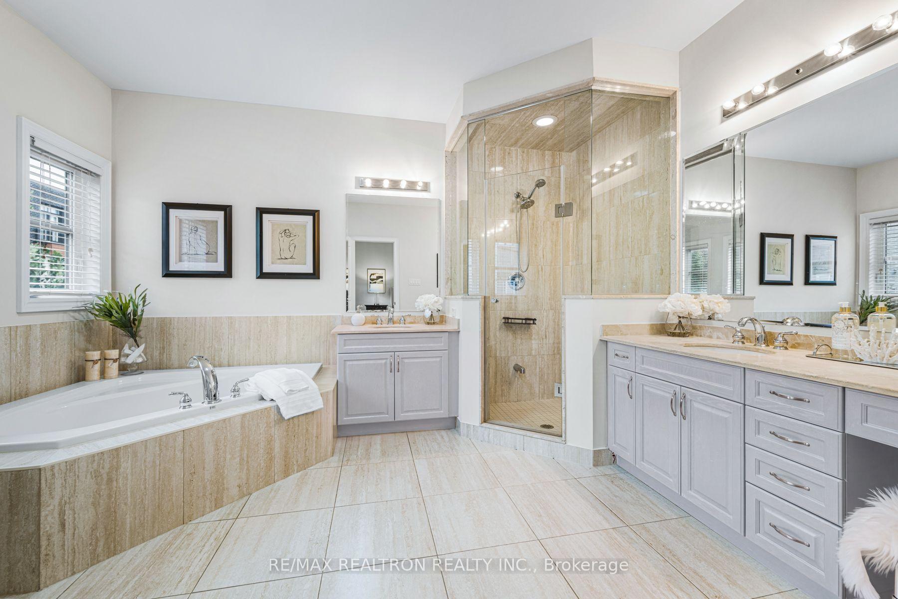 Photo 19 of 95 Woodvalley Crescent, Vaughan, Patterson — HOMEH