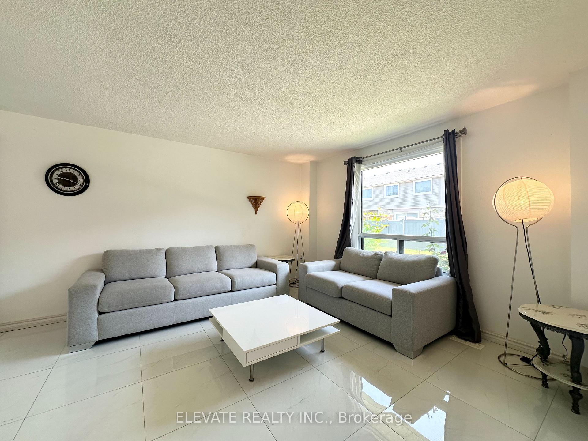 Photo 2 of Unit 56, 6540 Falconer Drive, Mississauga, Streetsville — HOMEH