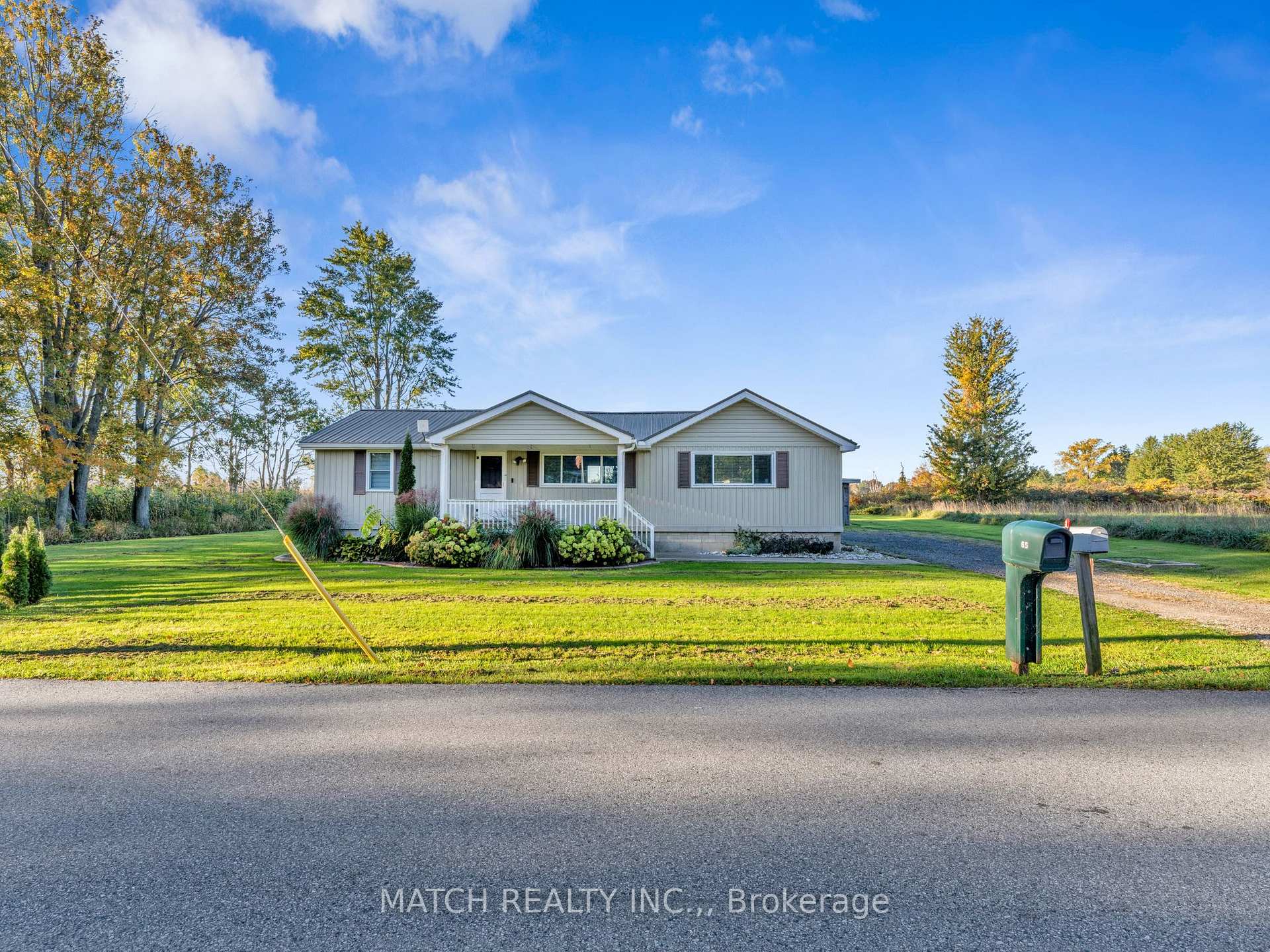 Photo 1 of 64 Brock Street, Chatham-Kent, Chatham — HOMEH