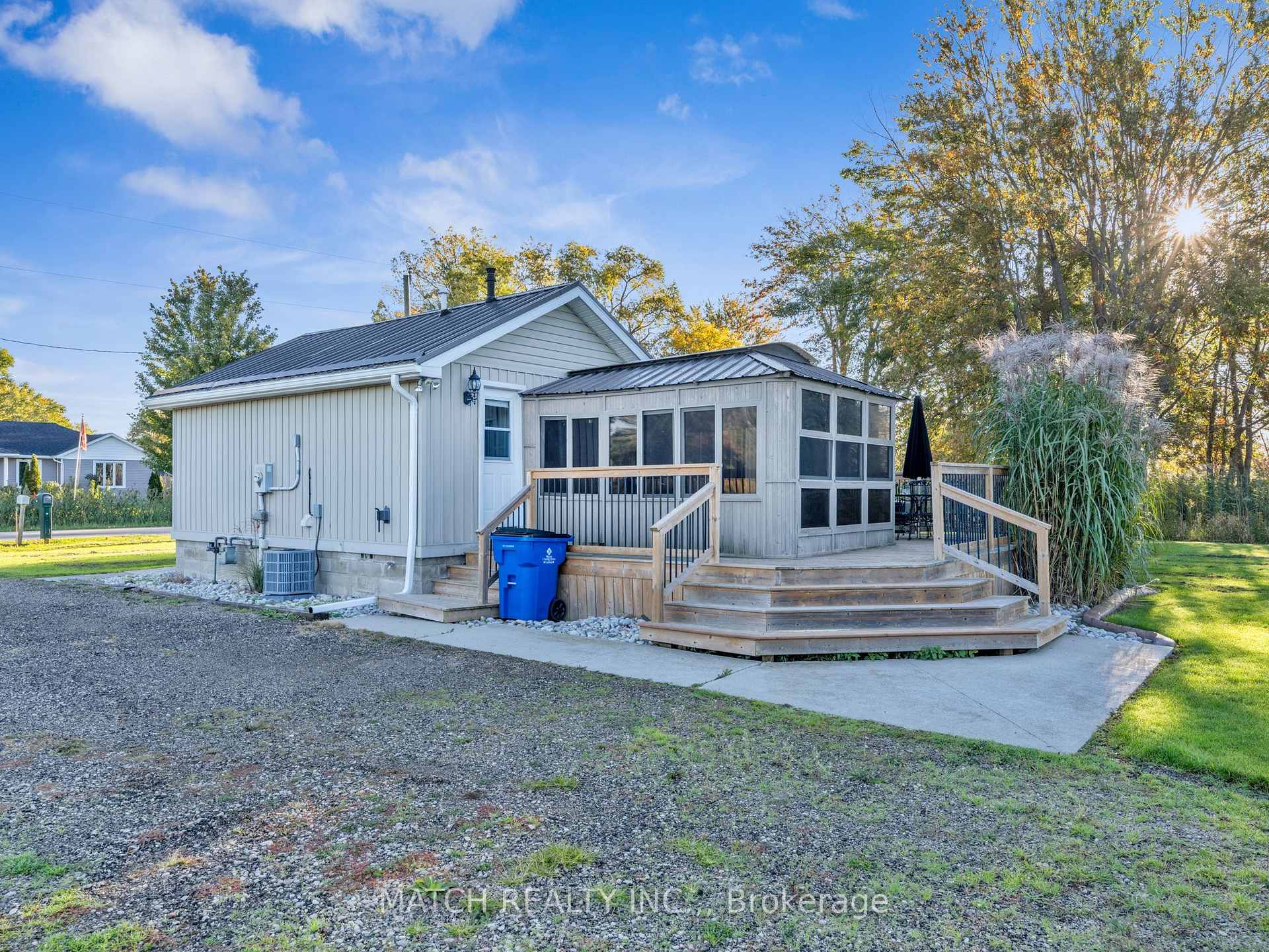 Photo 36 of 64 Brock Street, Chatham-Kent, Chatham — HOMEH