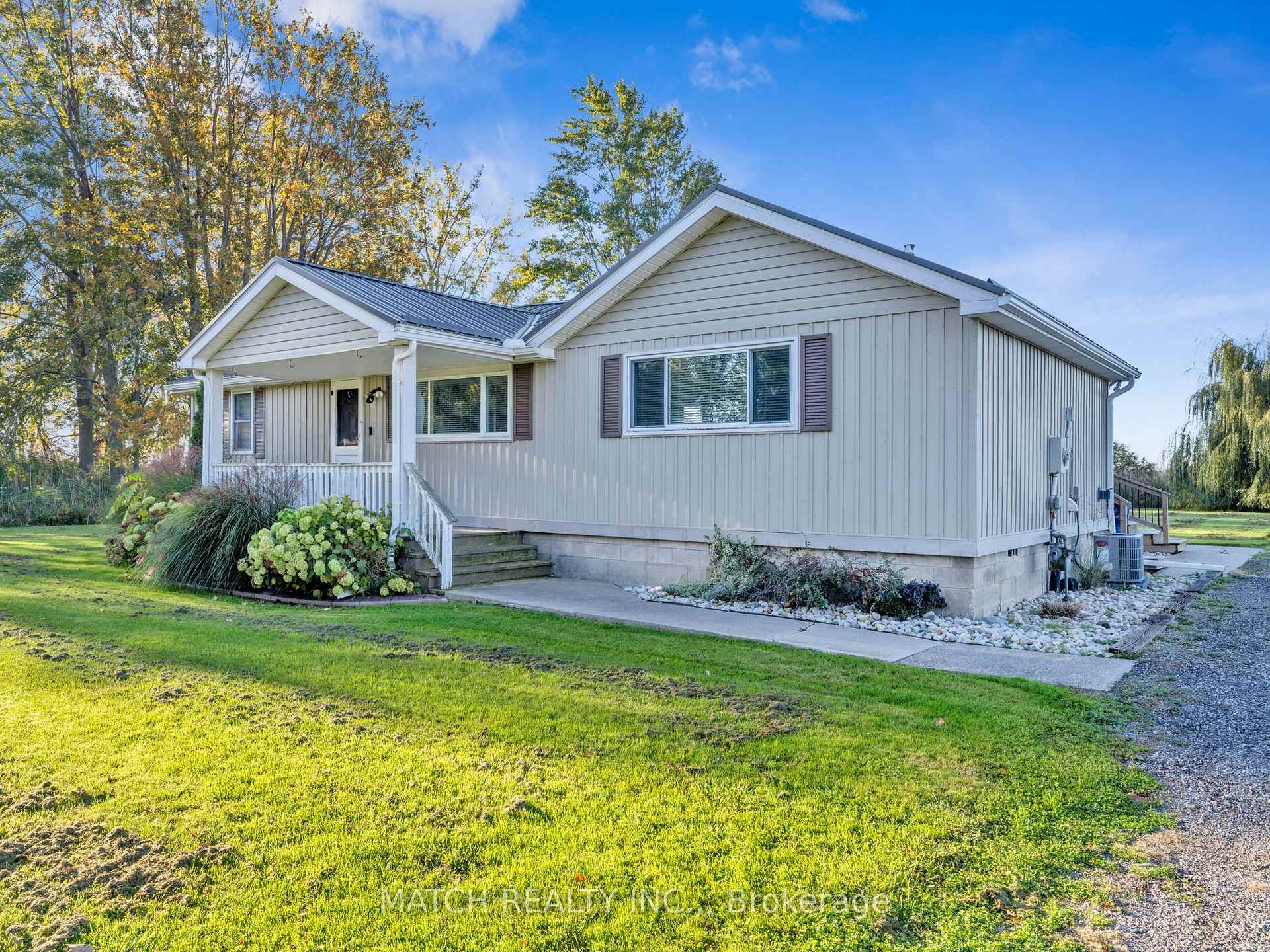 Photo 45 of 64 Brock Street, Chatham-Kent, Chatham — HOMEH