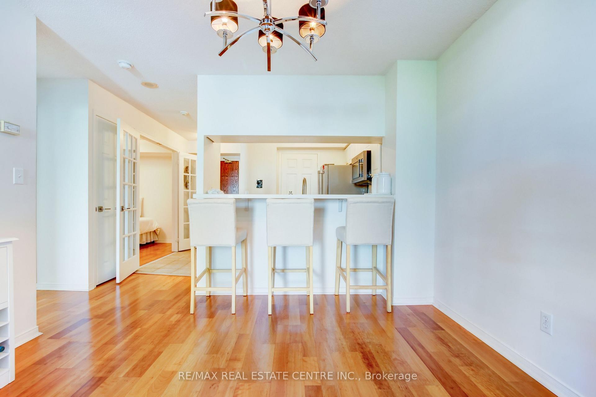 Photo 14 of Unit 706, 190 Manitoba Street, Etobicoke, Mimico — HOMEH