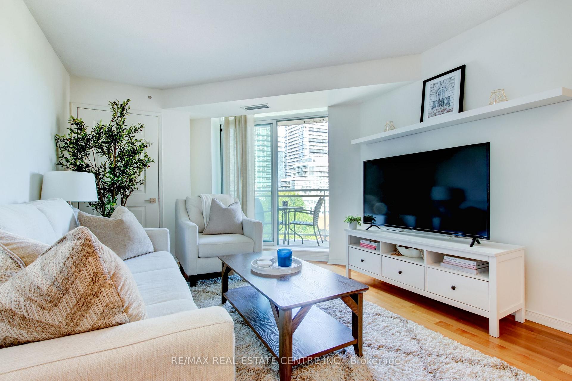 Photo 19 of Unit 706, 190 Manitoba Street, Etobicoke, Mimico — HOMEH