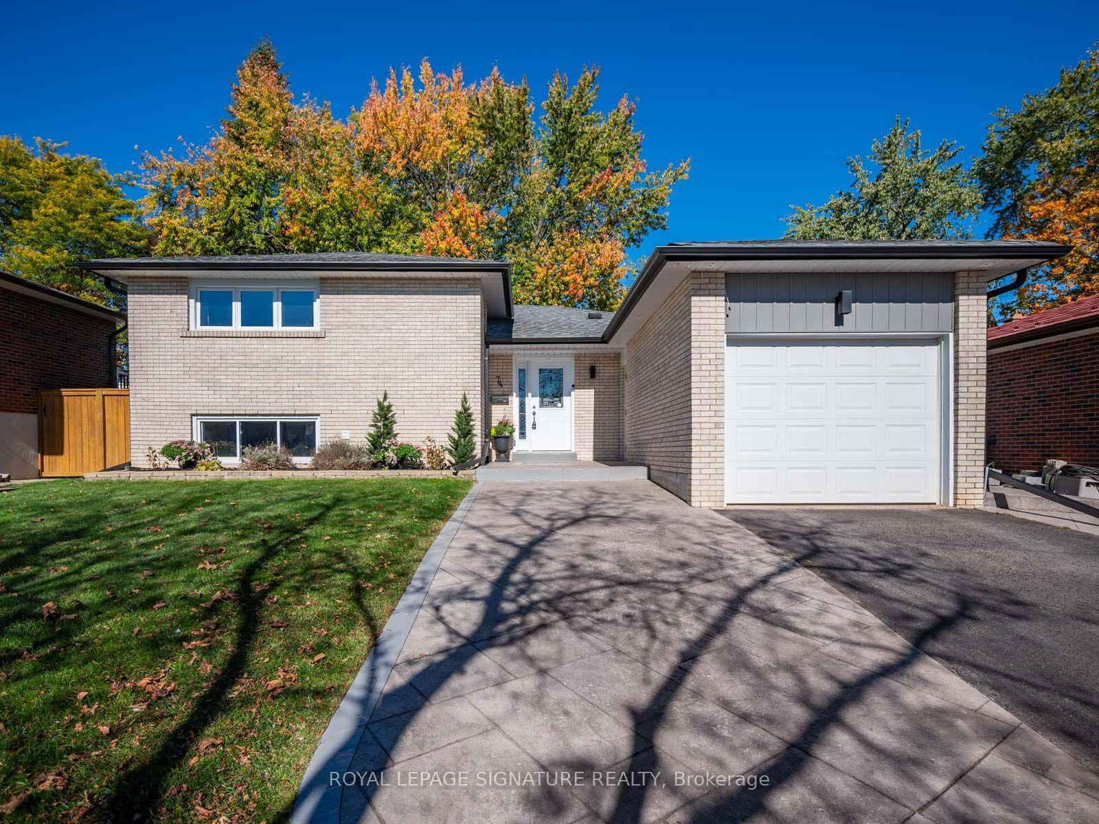 Photo 3 of 74 Tilley Drive, Scarborough, Centennial Scarborough — HOMEH