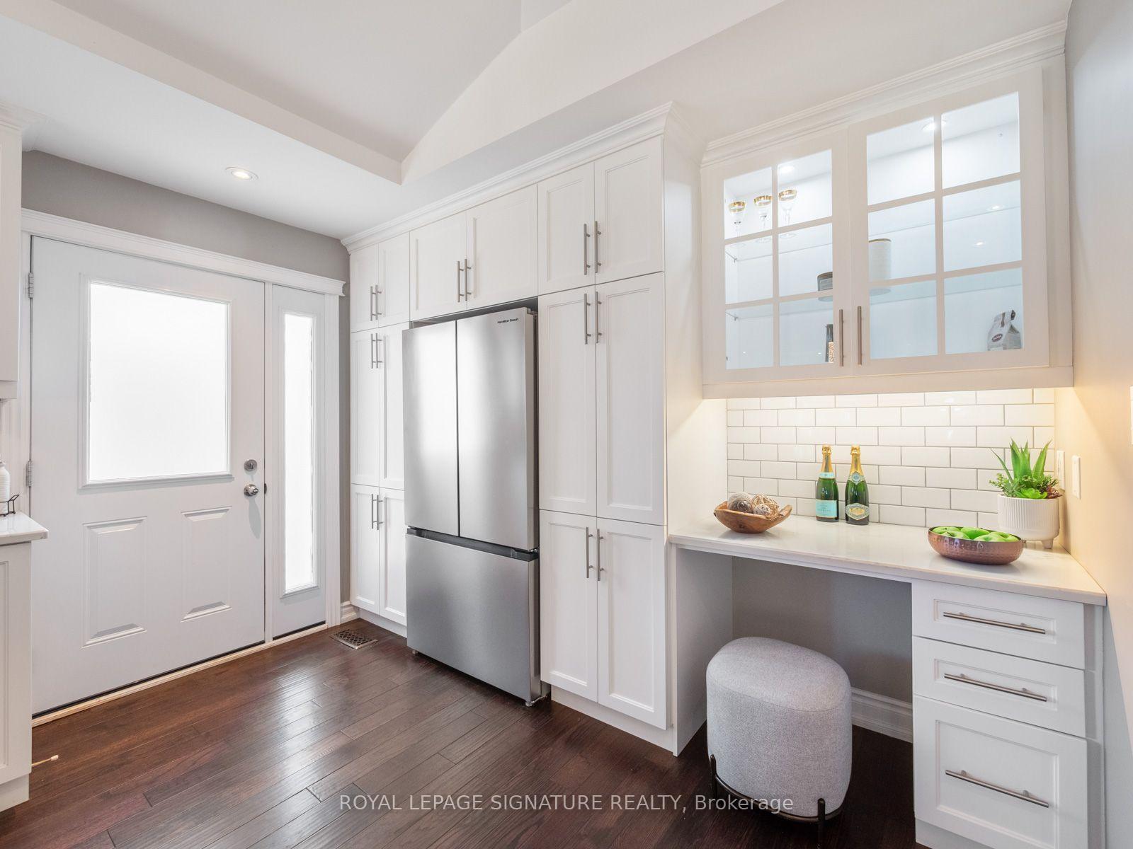 Photo 12 of 74 Tilley Drive, Scarborough, Centennial Scarborough — HOMEH