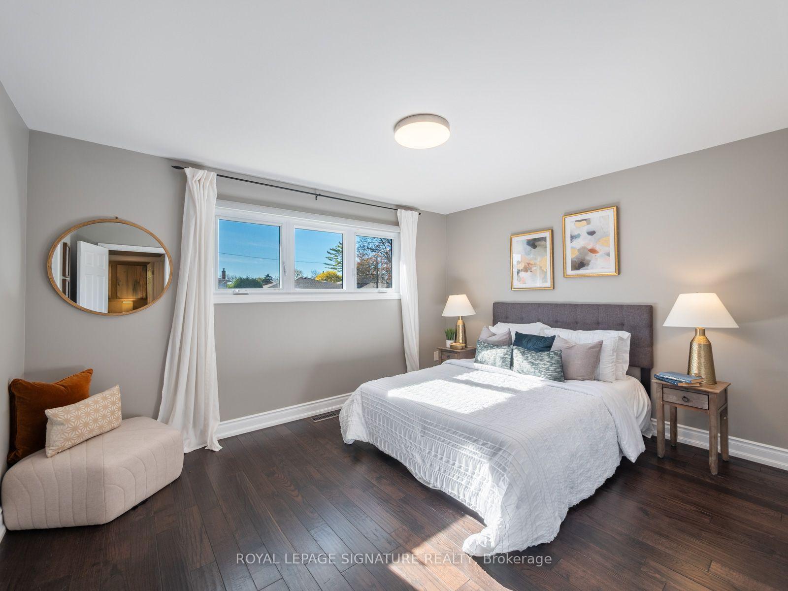 Photo 20 of 74 Tilley Drive, Scarborough, Centennial Scarborough — HOMEH