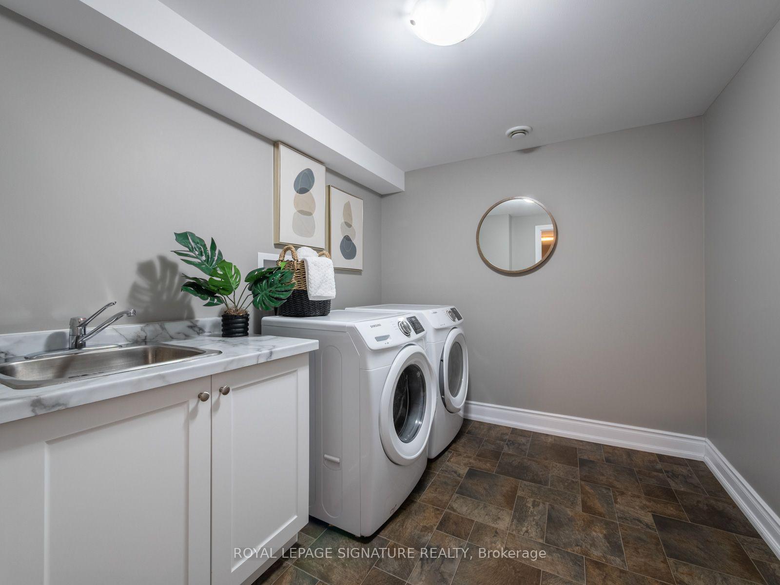 Photo 35 of 74 Tilley Drive, Scarborough, Centennial Scarborough — HOMEH