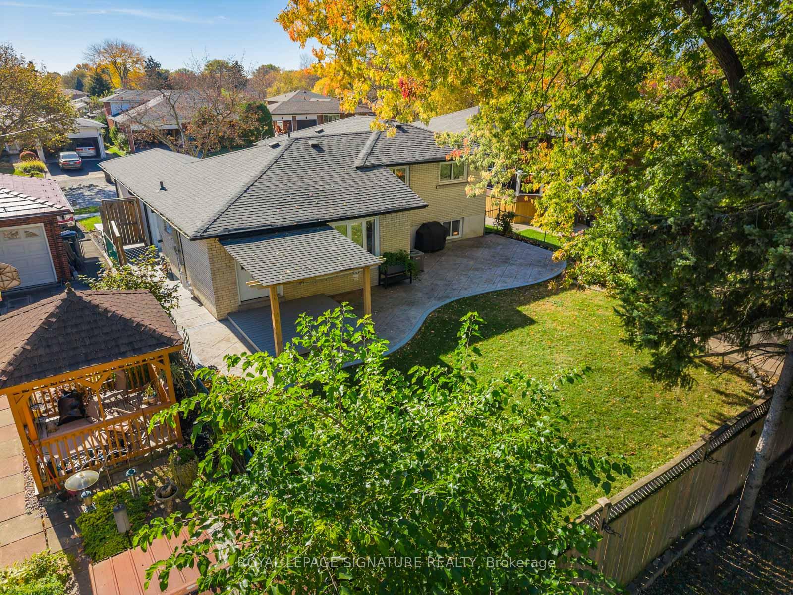 Photo 41 of 74 Tilley Drive, Scarborough, Centennial Scarborough — HOMEH