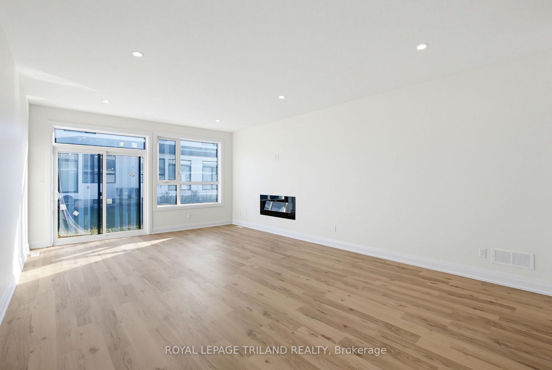 Photo 9 of 776 Banyan Lane, London, North E — HOMEH