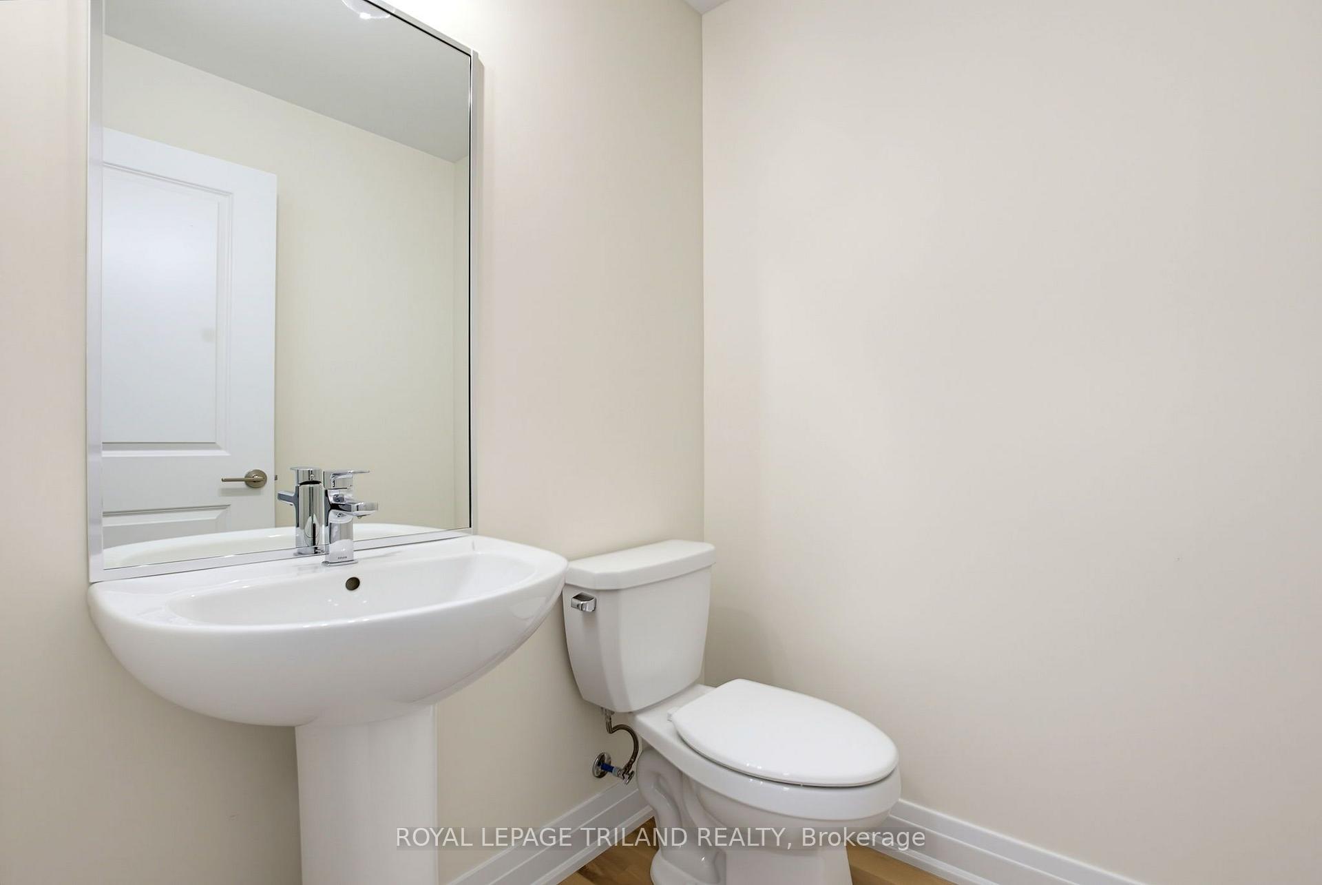 Photo 14 of 776 Banyan Lane, London, North E — HOMEH
