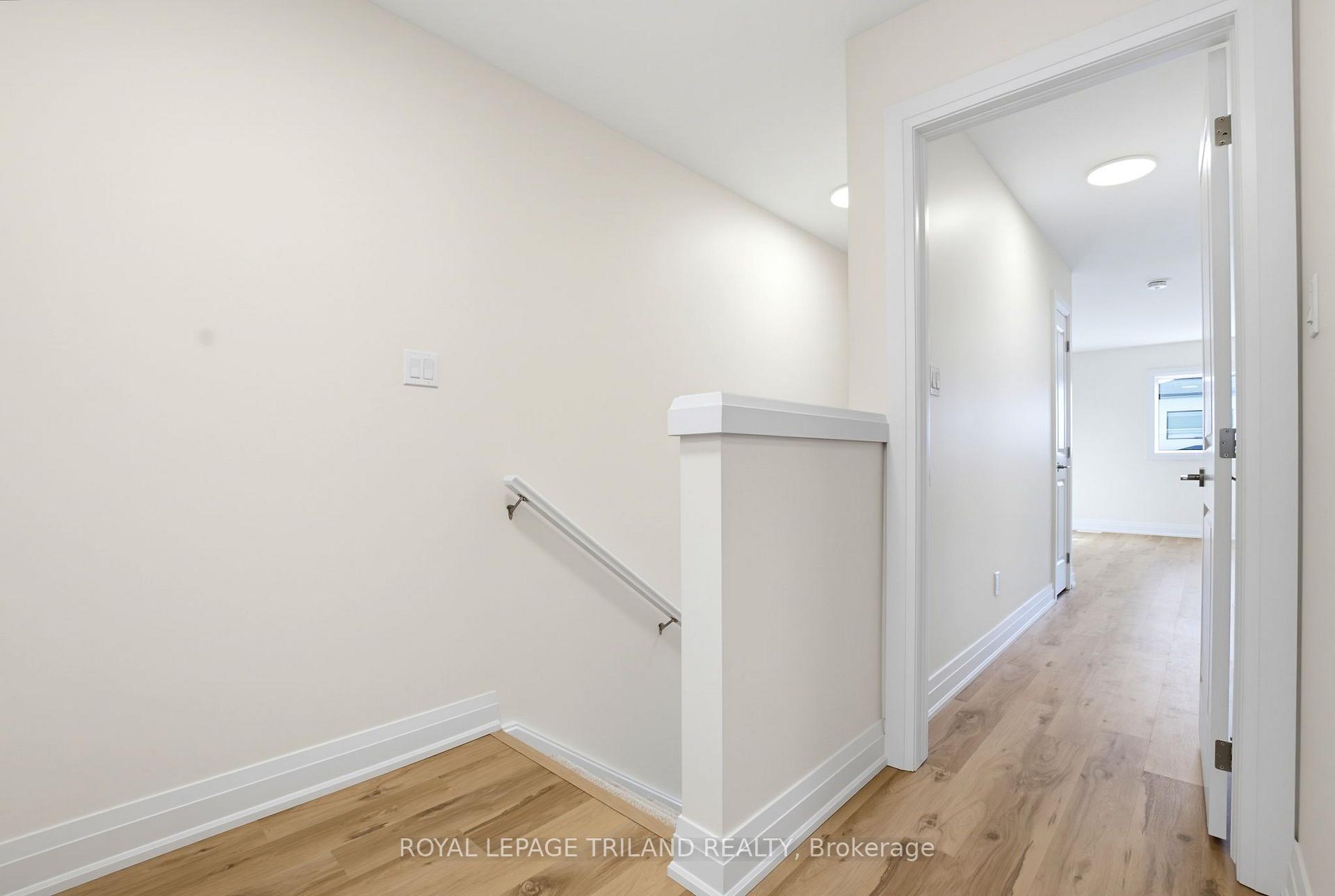 Photo 15 of 776 Banyan Lane, London, North E — HOMEH