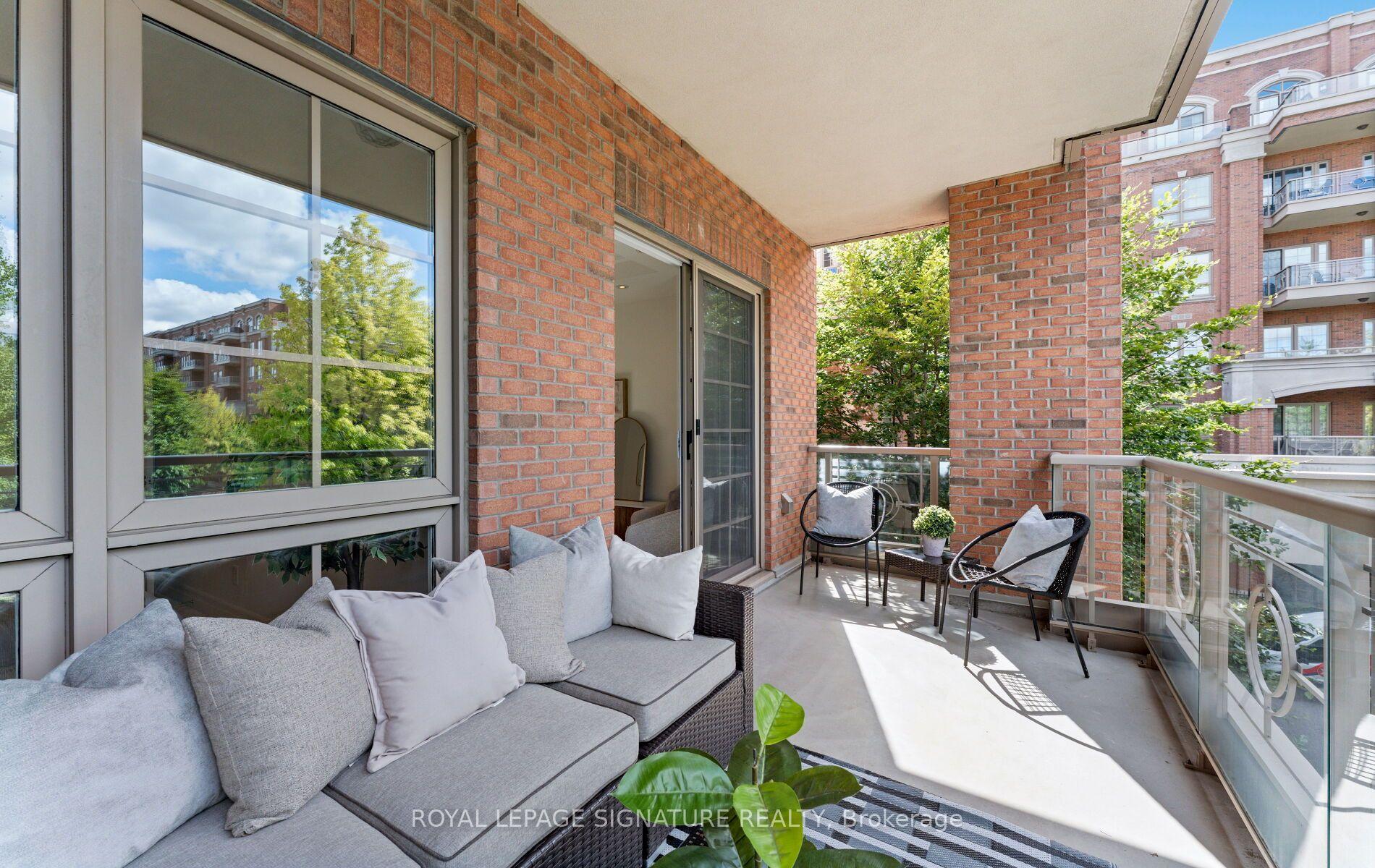 Photo 11 of Unit 337, 21 Burkebrook Place, North York, Bridle Path-Sunnybrook-York Mills — HOMEH
