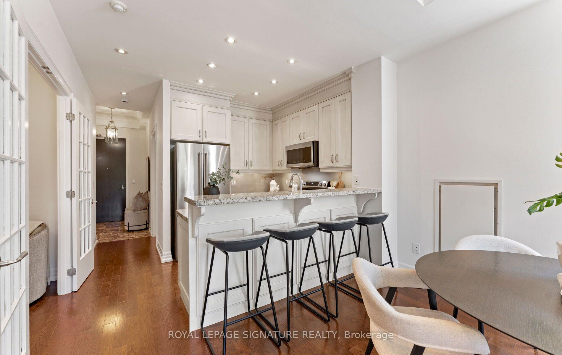 Photo 15 of Unit 337, 21 Burkebrook Place, North York, Bridle Path-Sunnybrook-York Mills — HOMEH