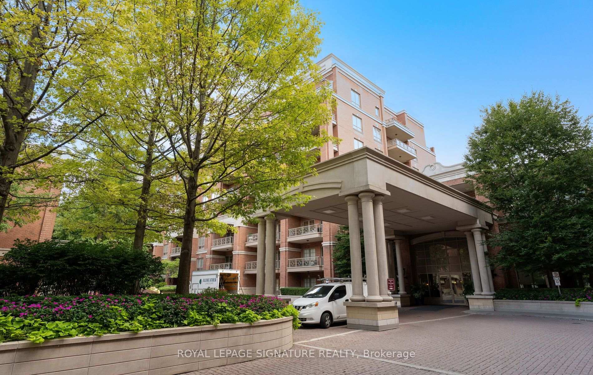Photo 36 of Unit 337, 21 Burkebrook Place, North York, Bridle Path-Sunnybrook-York Mills — HOMEH