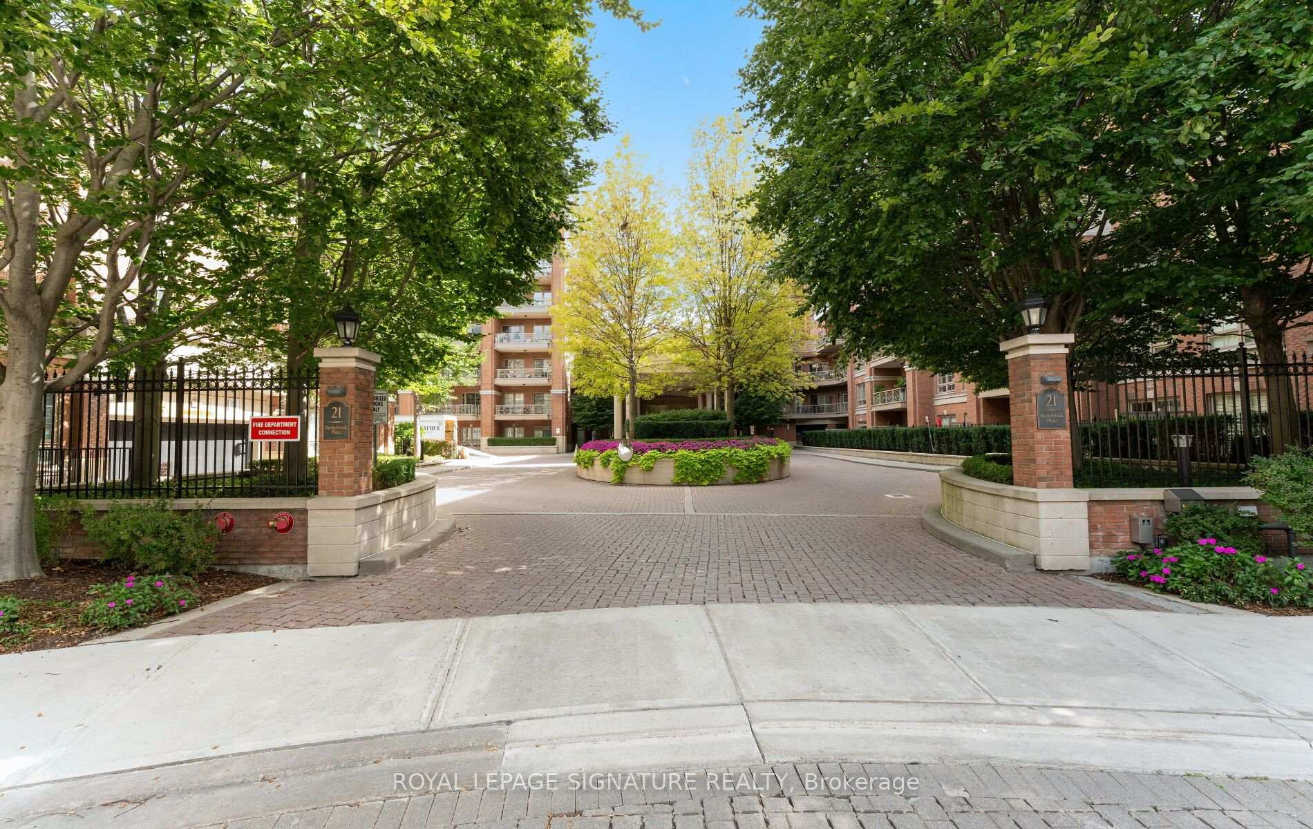 Photo 38 of Unit 337, 21 Burkebrook Place, North York, Bridle Path-Sunnybrook-York Mills — HOMEH