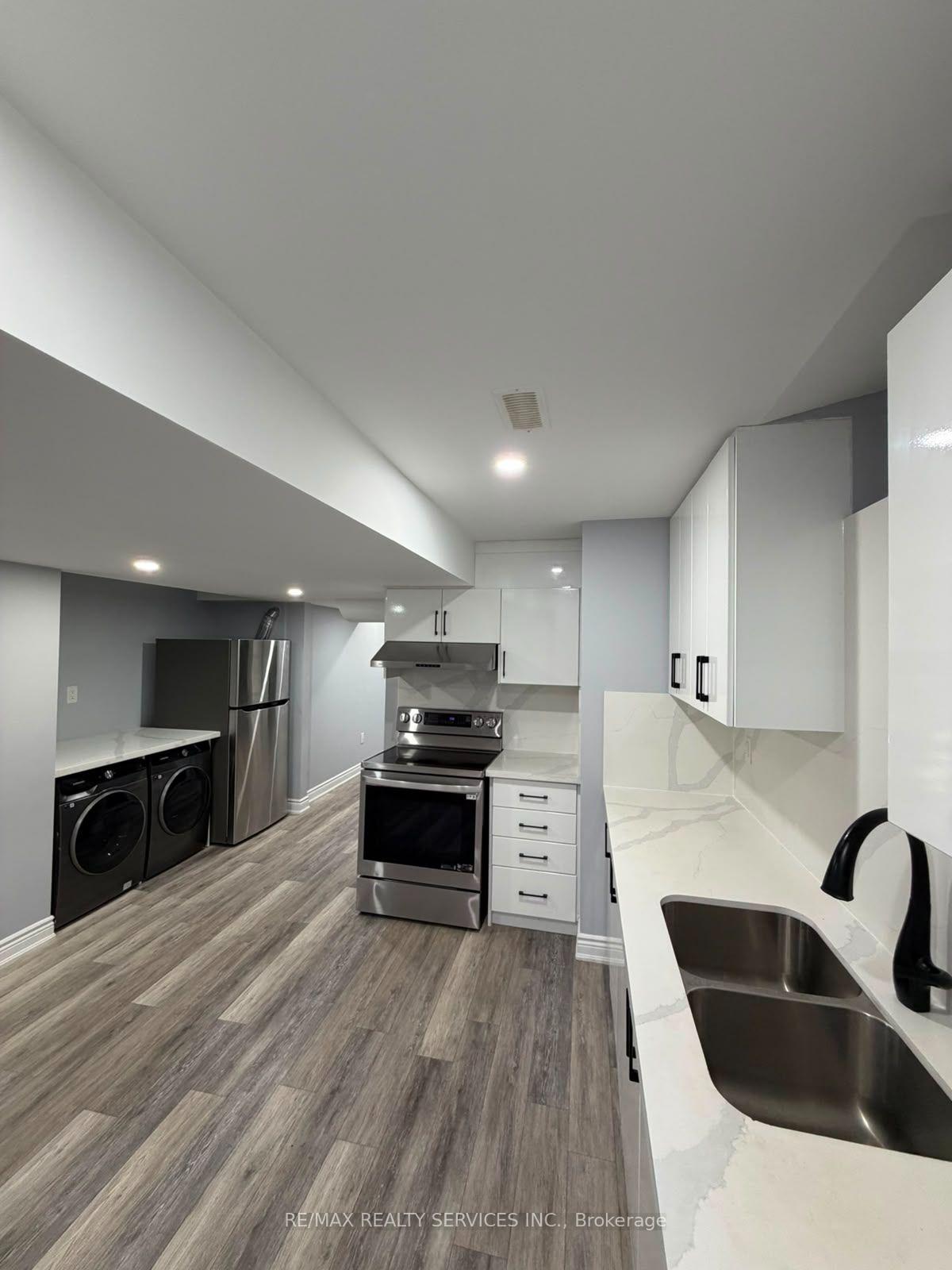 Photo 4 of Unit Lower, 2 Tonalite Road, Brampton, Vales of Castlemore — HOMEH