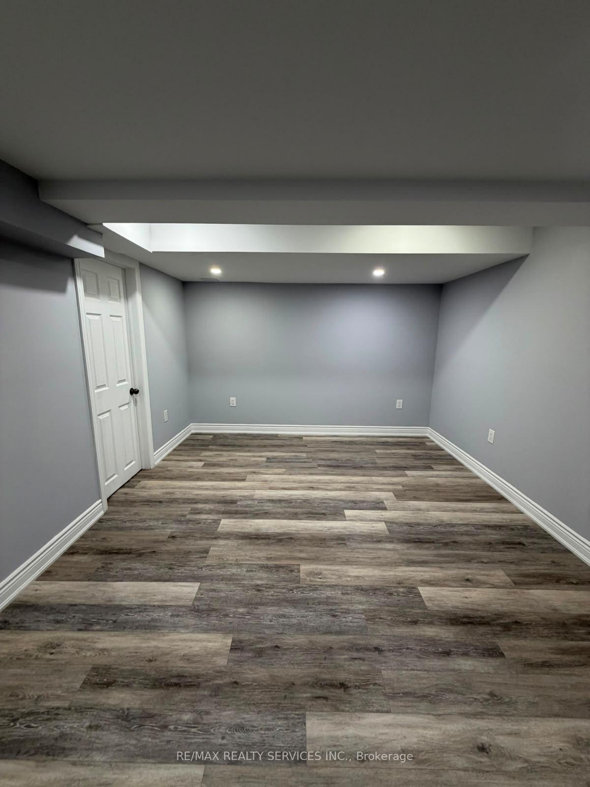 Photo 10 of Unit Lower, 2 Tonalite Road, Brampton, Vales of Castlemore — HOMEH