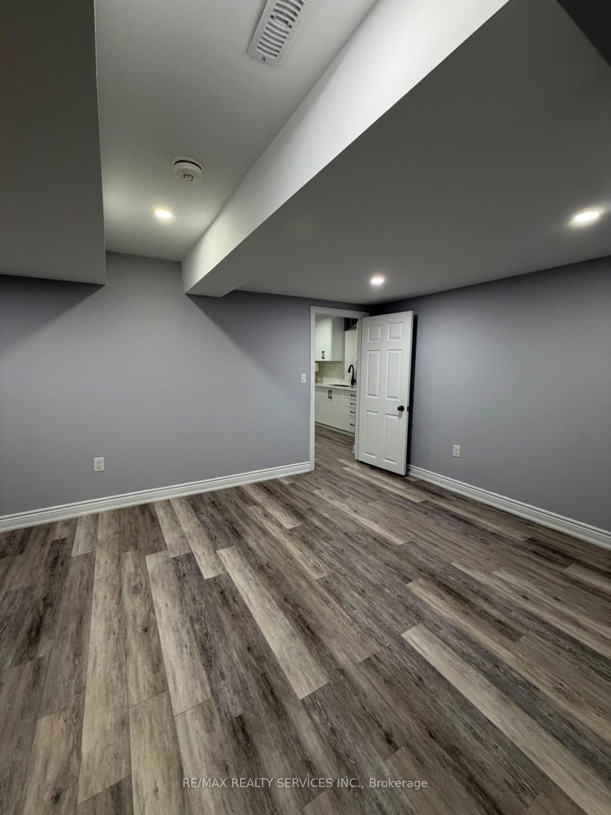 Photo 13 of Unit Lower, 2 Tonalite Road, Brampton, Vales of Castlemore — HOMEH