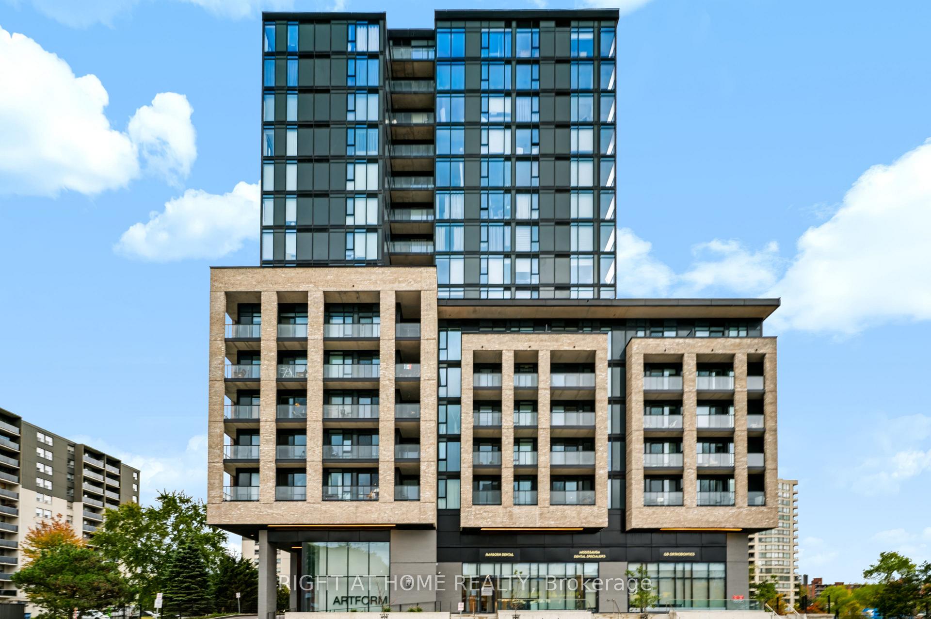 Photo 1 of Unit 422, 86 Dundas Street E, Mississauga, Cooksville — HOMEH