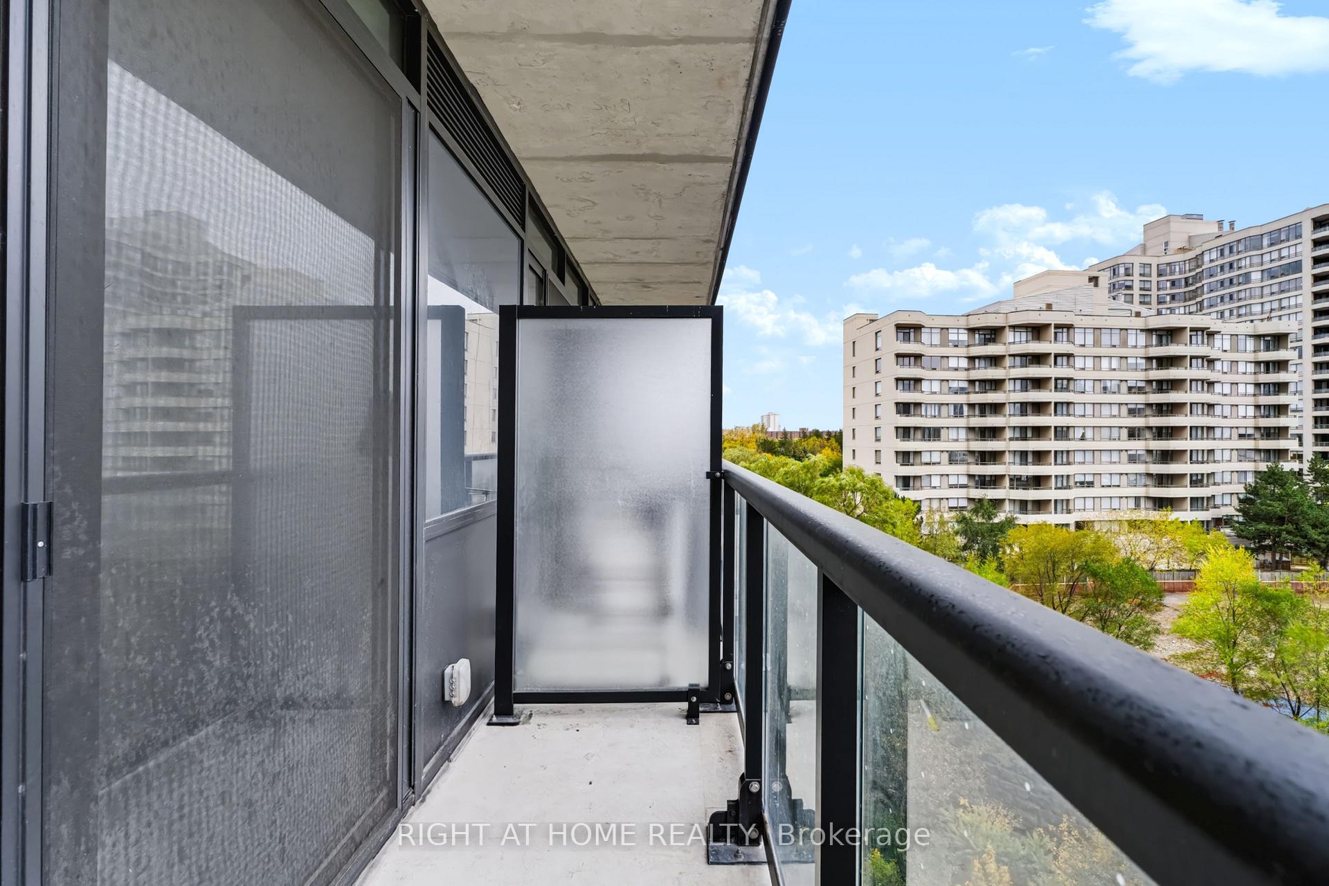 Photo 16 of Unit 422, 86 Dundas Street E, Mississauga, Cooksville — HOMEH