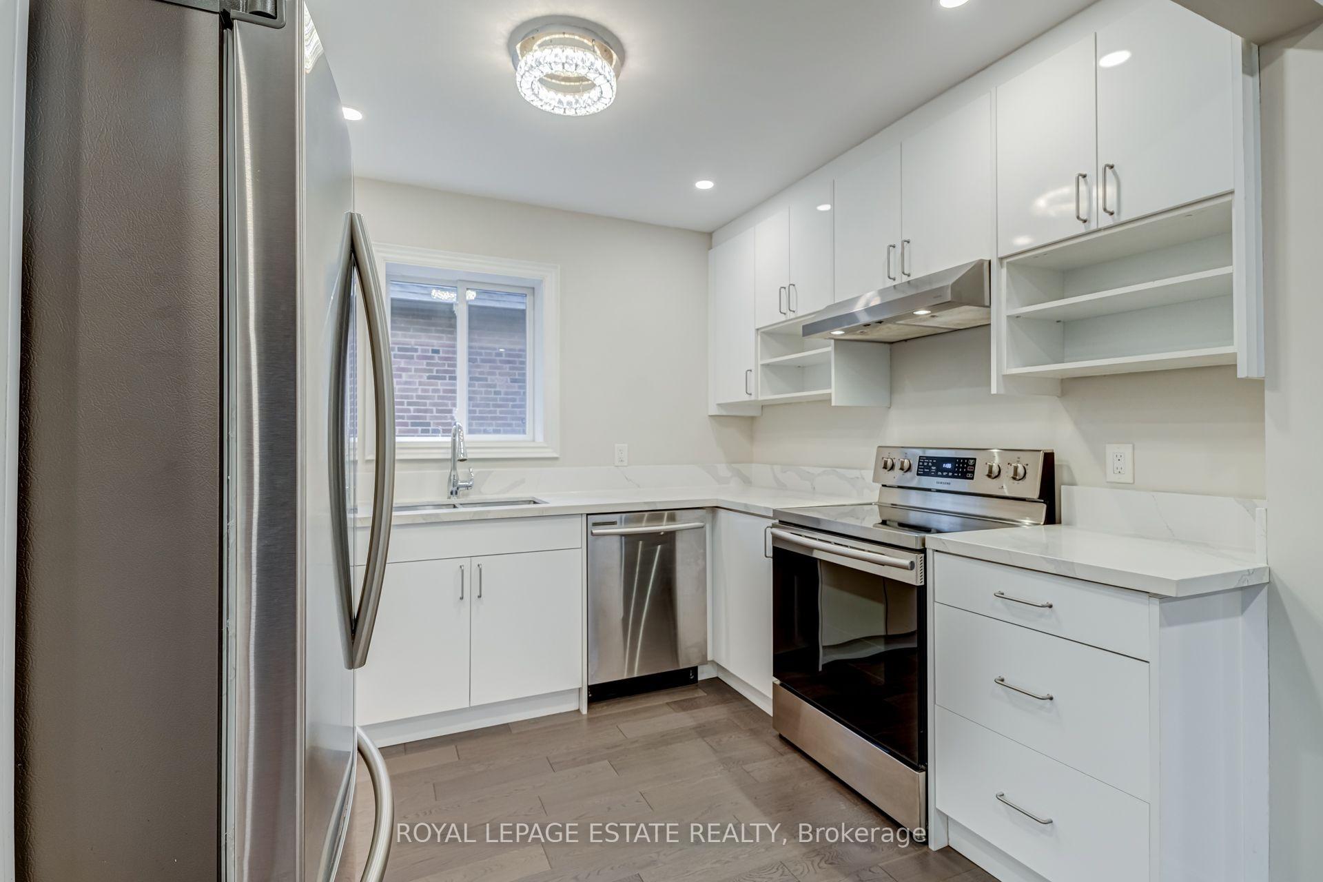 Photo 16 of 12 Norlong Boulevard, Toronto, East York — HOMEH