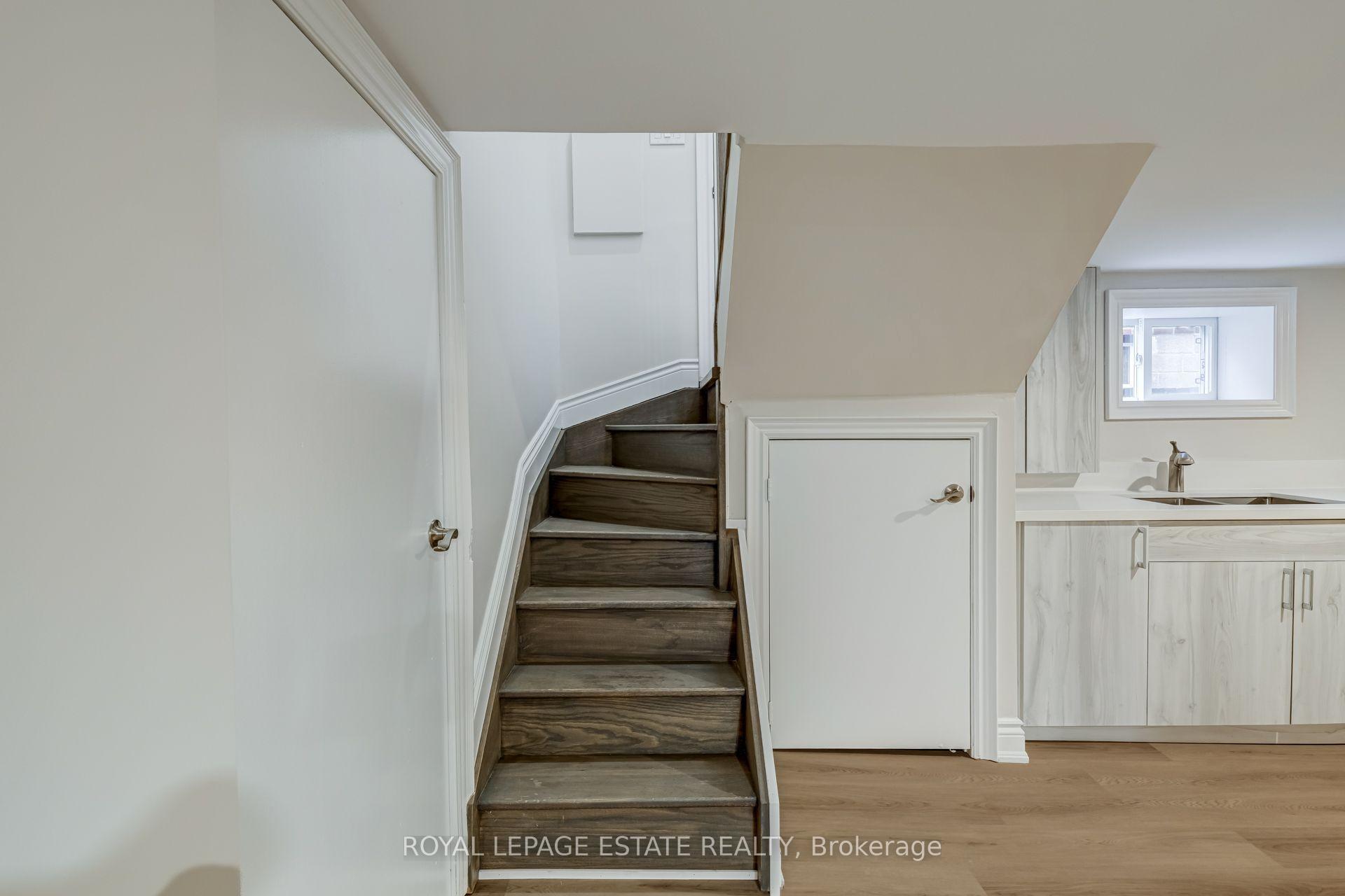 Photo 34 of 12 Norlong Boulevard, Toronto, East York — HOMEH