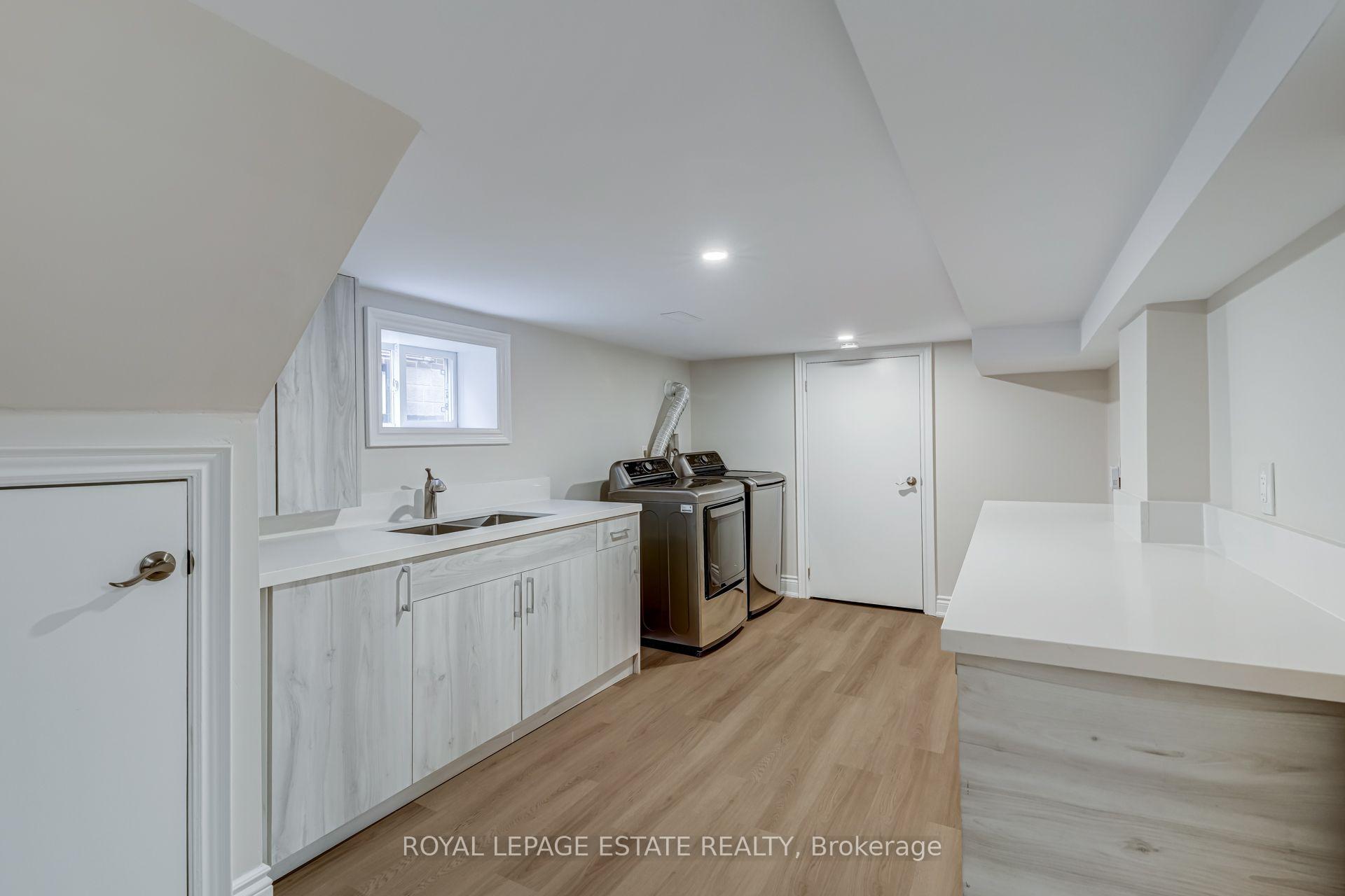 Photo 35 of 12 Norlong Boulevard, Toronto, East York — HOMEH