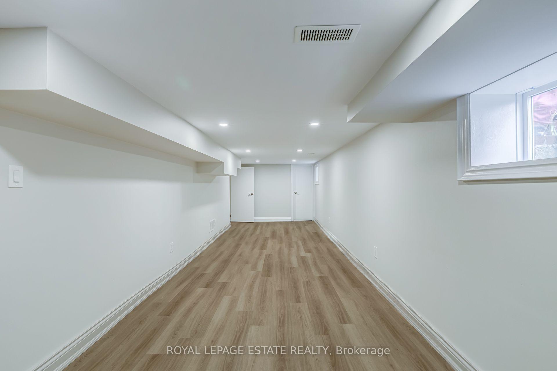 Photo 47 of 12 Norlong Boulevard, Toronto, East York — HOMEH