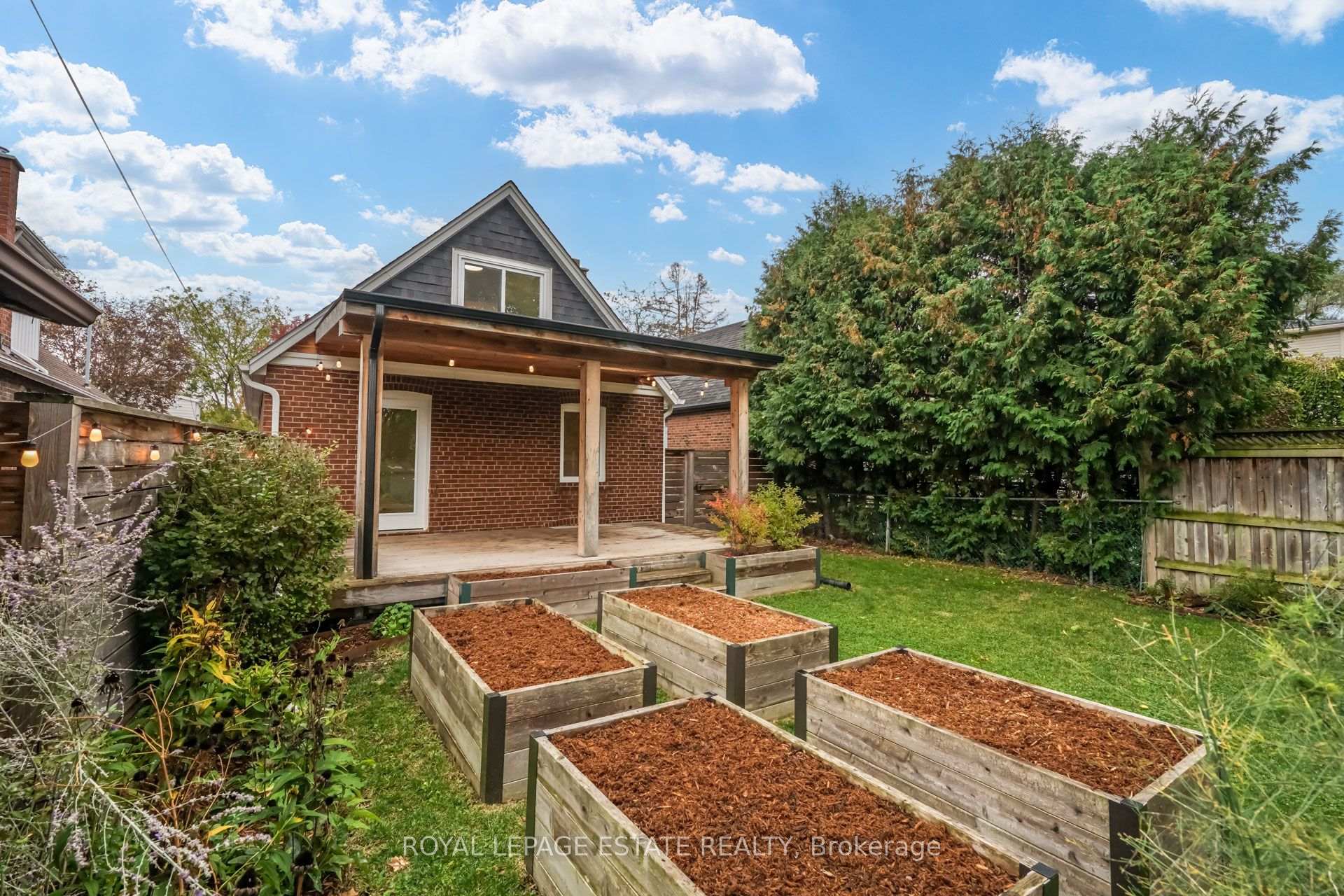 Photo 53 of 12 Norlong Boulevard, Toronto, East York — HOMEH