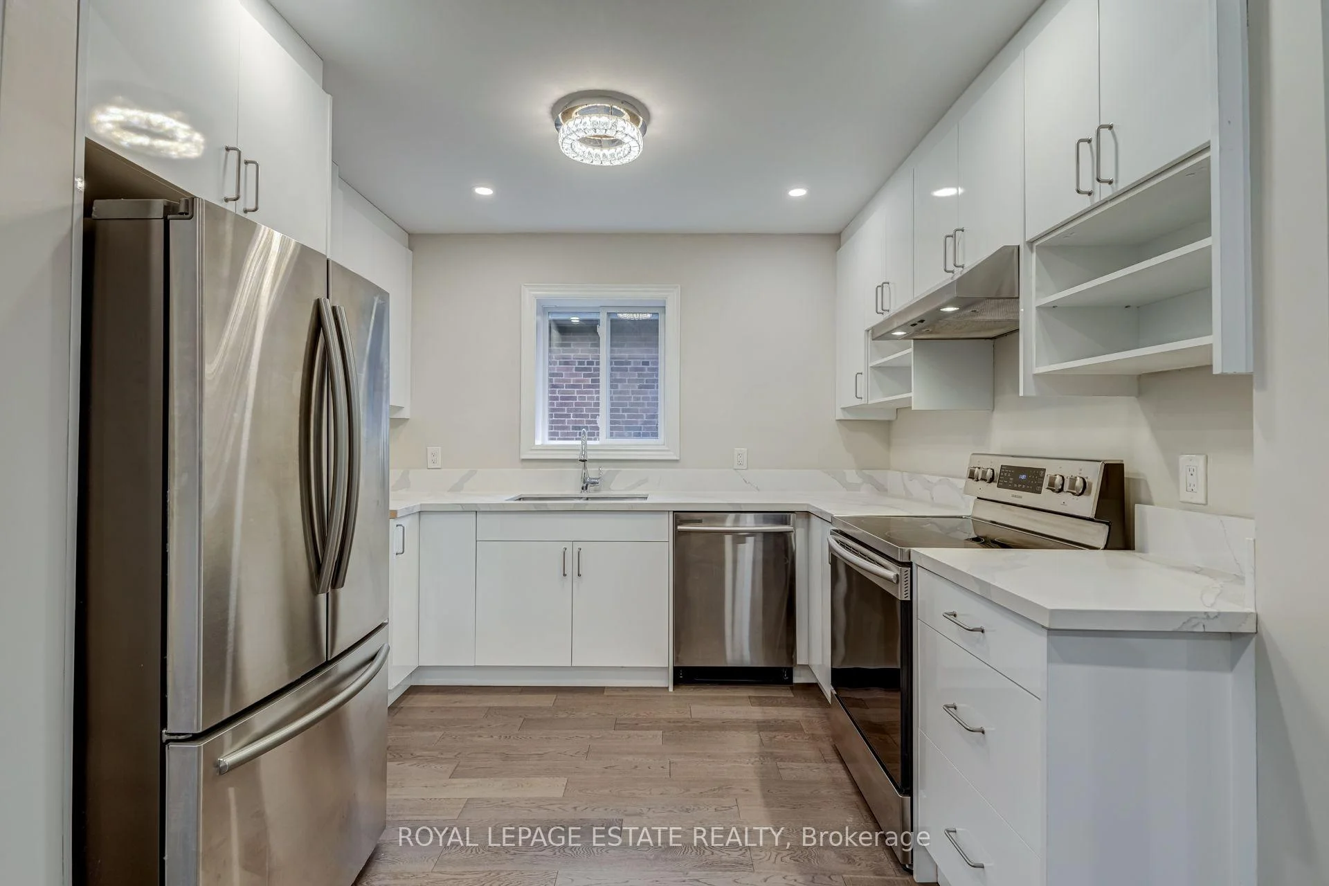 Photo 11 of 12 Norlong Boulevard, Toronto, East York — HOMEH
