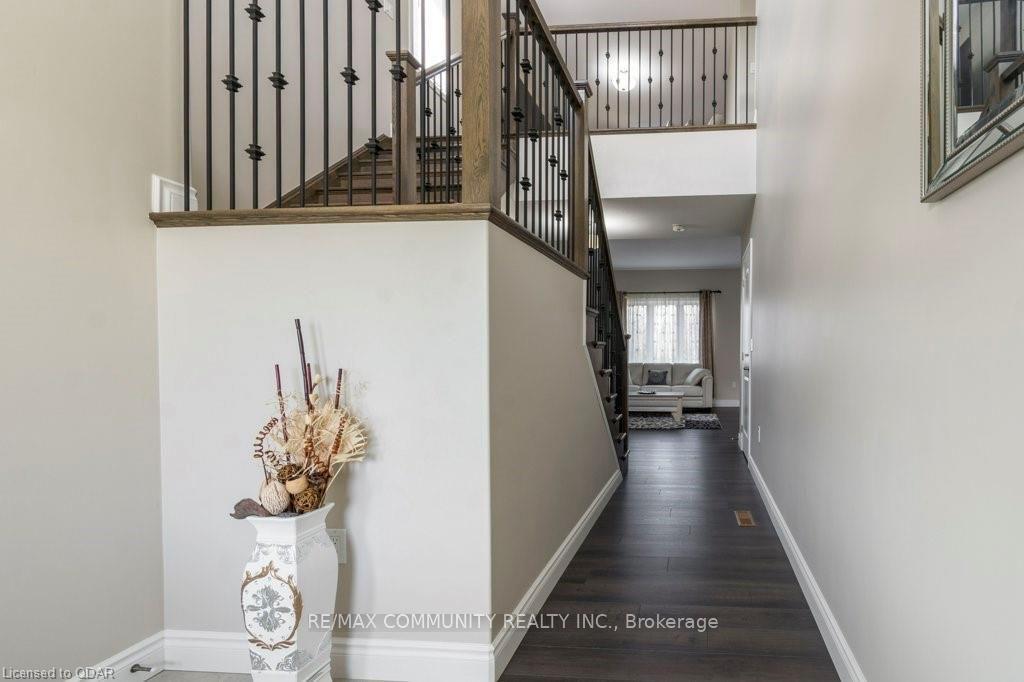 Photo 8 of 94 Redwood Drive, Belleville, Thurlow Ward — HOMEH