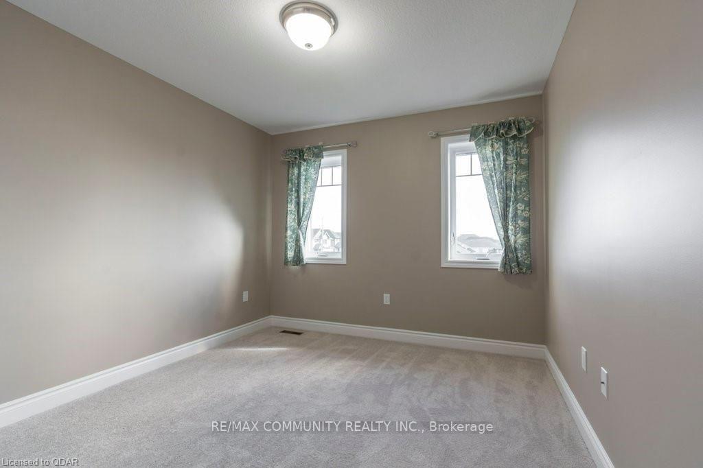 Photo 18 of 94 Redwood Drive, Belleville, Thurlow Ward — HOMEH