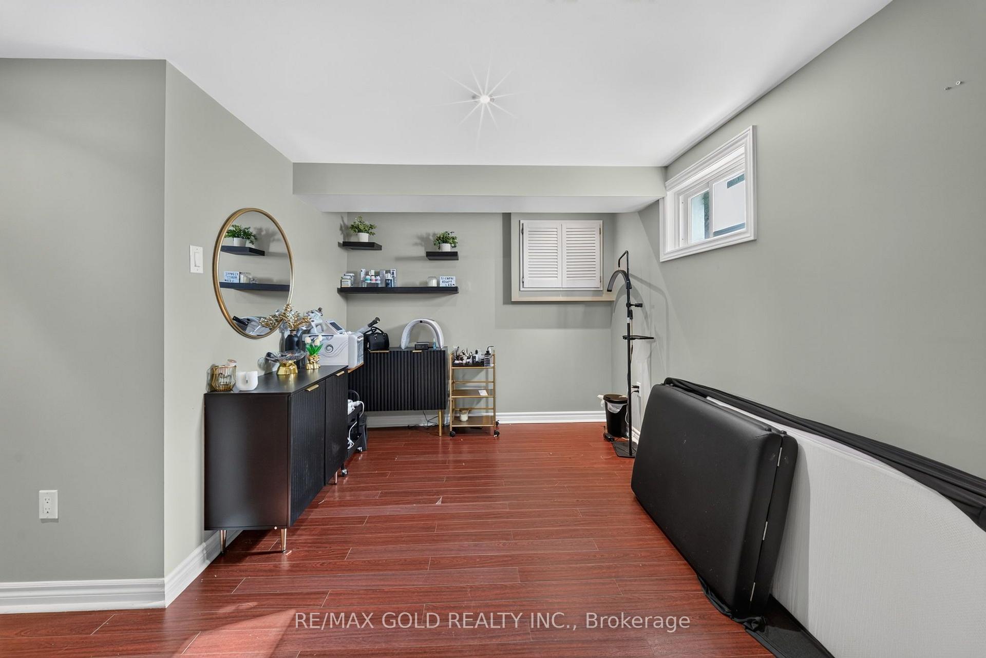 Photo 37 of 6 Dartford Road, Brampton, Southgate — HOMEH