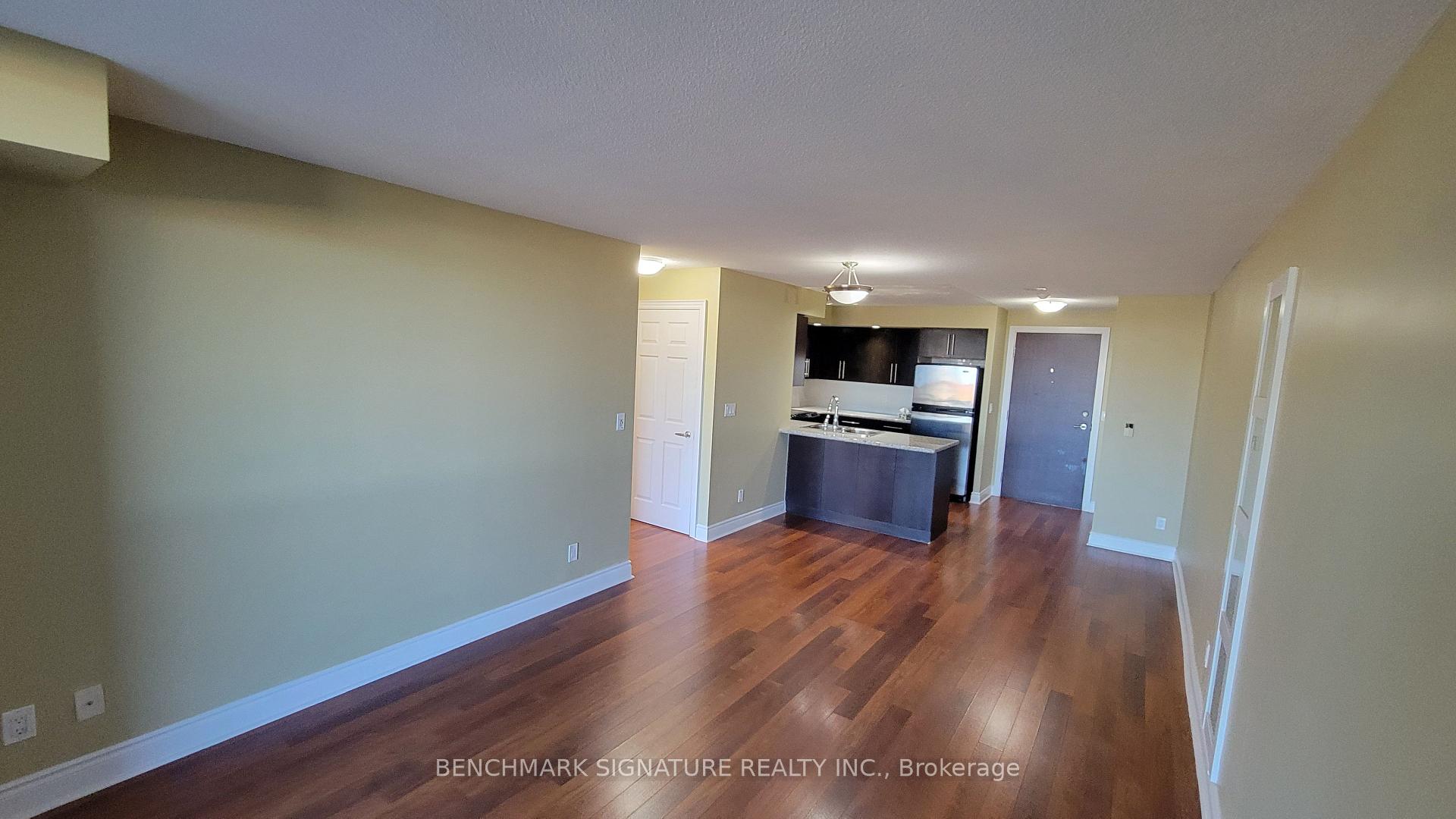 Photo 3 of Unit 887, 23 Cox Boulevard, Markham, Unionville — HOMEH