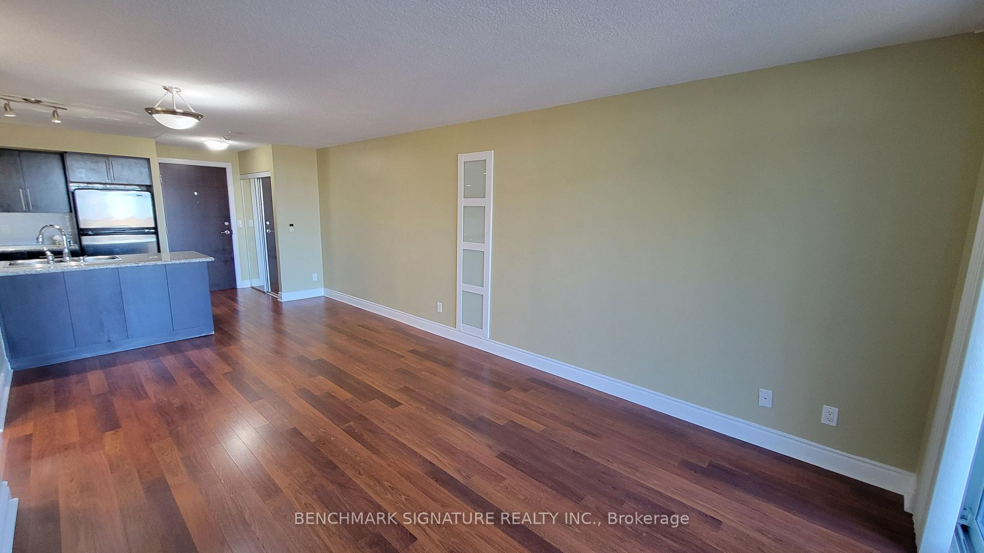 Photo 5 of Unit 887, 23 Cox Boulevard, Markham, Unionville — HOMEH