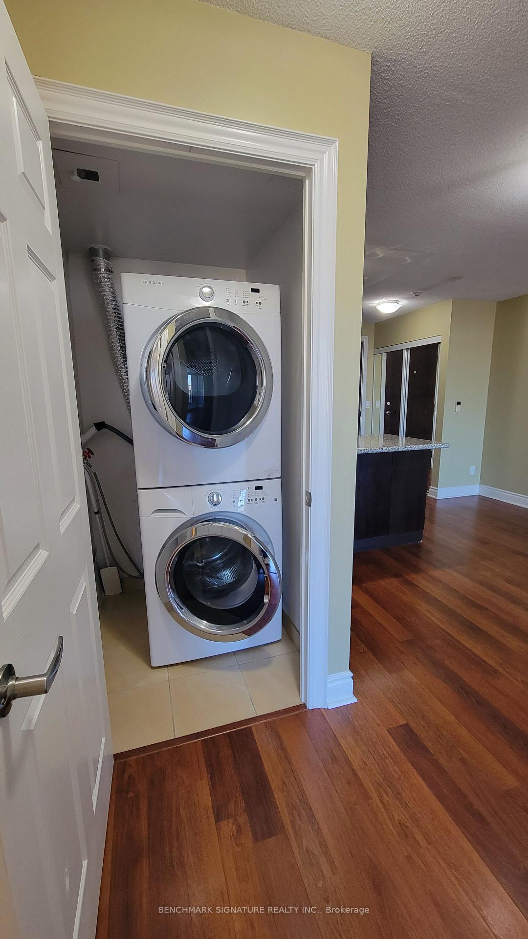 Photo 13 of Unit 887, 23 Cox Boulevard, Markham, Unionville — HOMEH