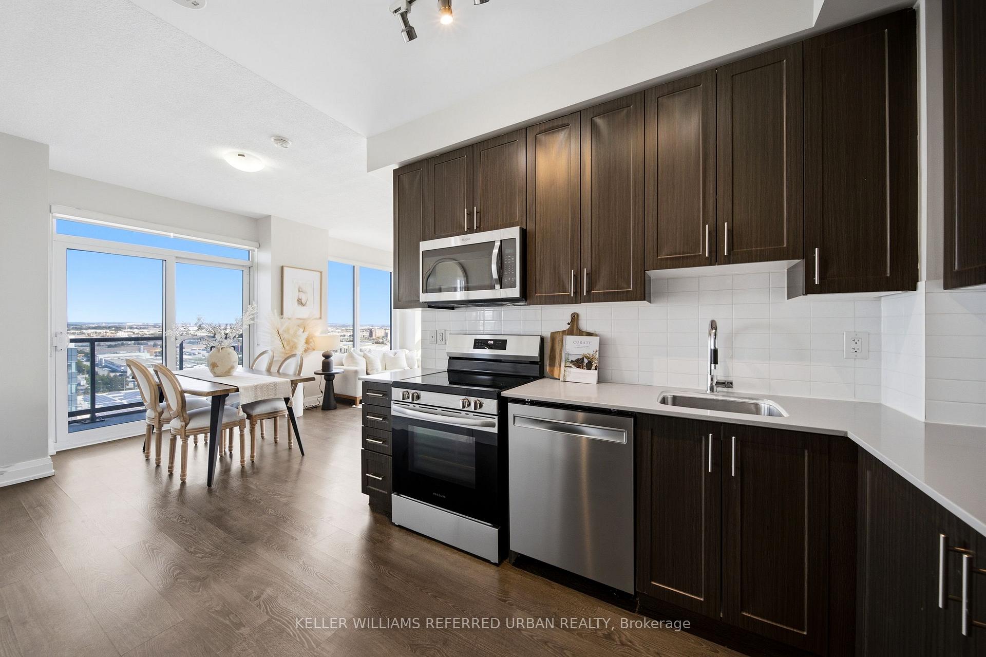 Photo 6 of Unit 1705, 3600 Highway 7, Vaughan, Vaughan Corporate Centre — HOMEH