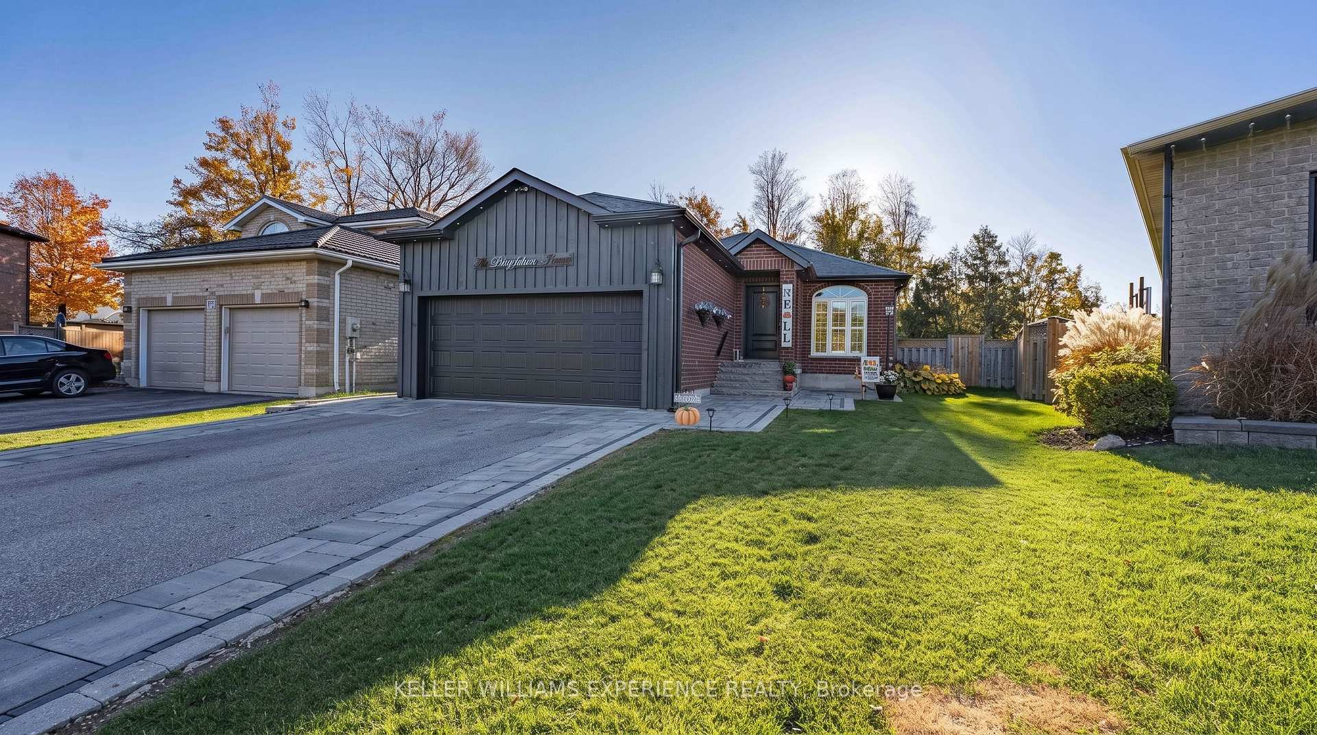 Photo 3 of 34 Brighton Road, Barrie, Georgian Drive — HOMEH