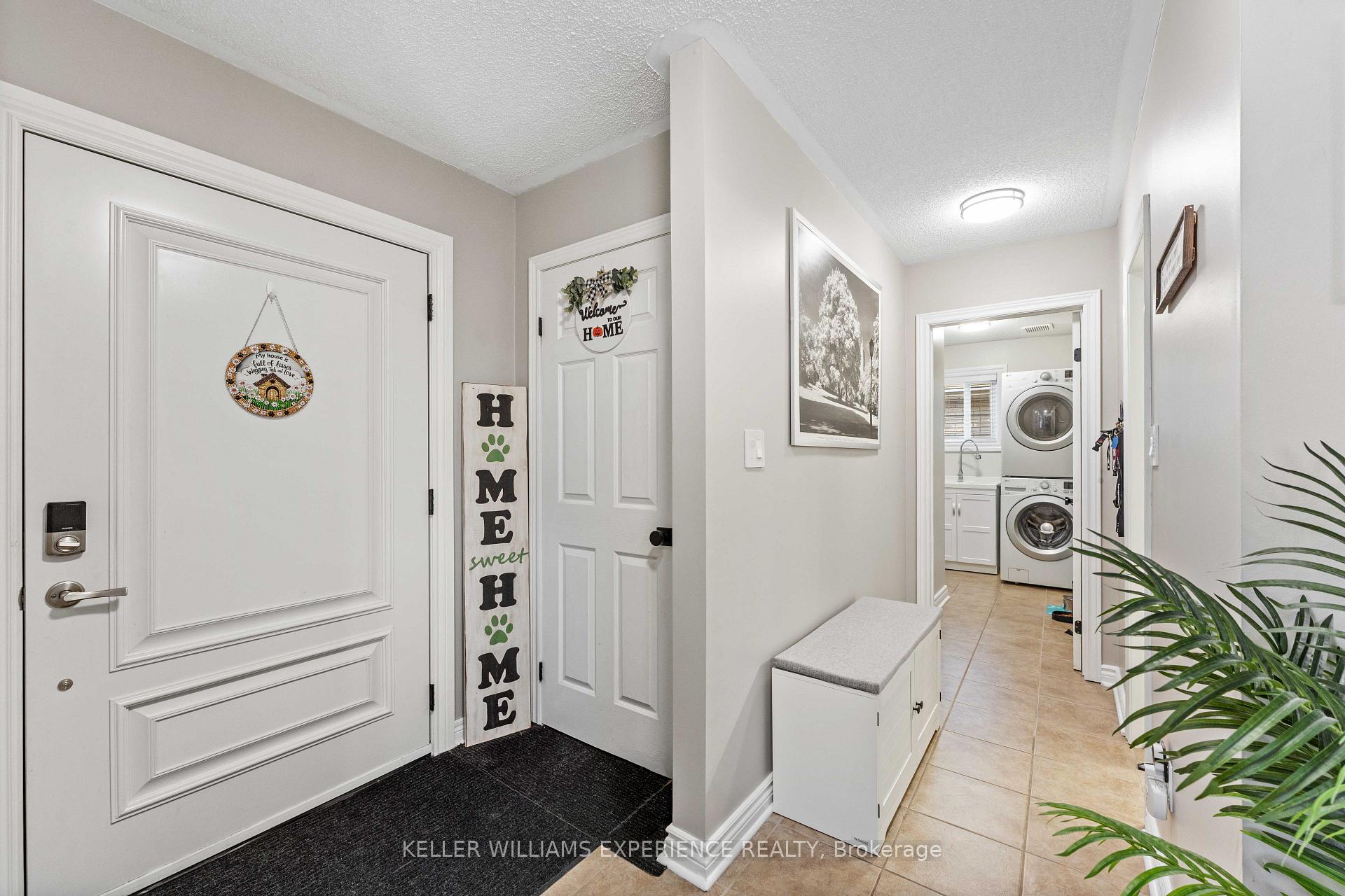 Photo 6 of 34 Brighton Road, Barrie, Georgian Drive — HOMEH