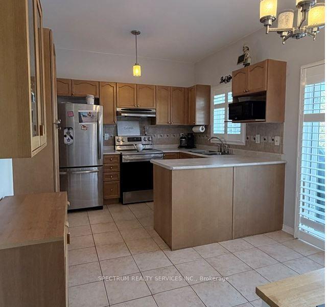 Photo 7 of 1271 Gina Street, Innisfil, Alcona — HOMEH
