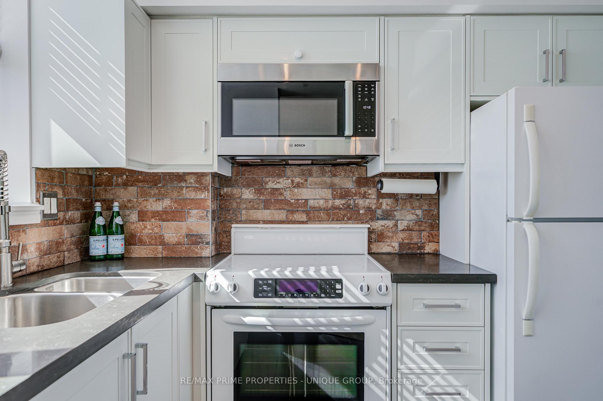 Photo 20 of Unit 301, 250 Queens Quay W, Toronto, Waterfront Communities — HOMEH