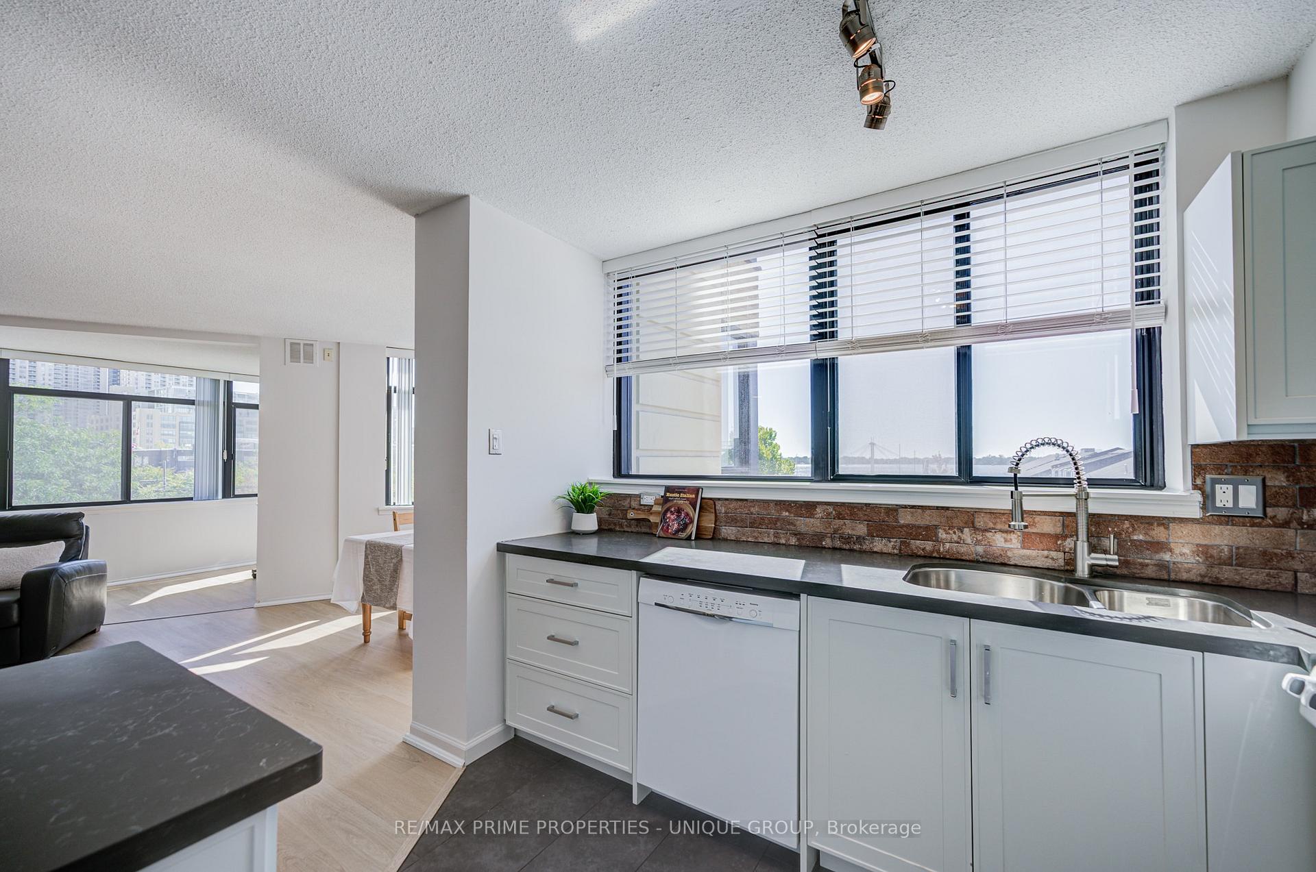 Photo 21 of Unit 301, 250 Queens Quay W, Toronto, Waterfront Communities — HOMEH